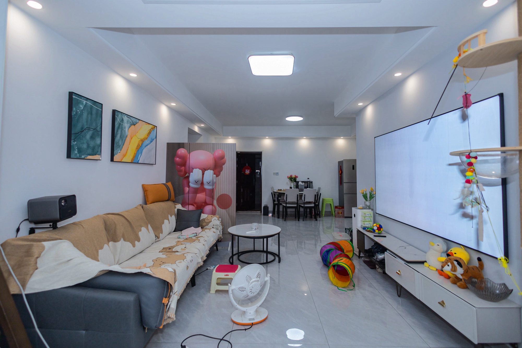 星雅美辰 3室2厅2卫 110.0万 星雅美辰 3室2厅2卫 110.0万客厅