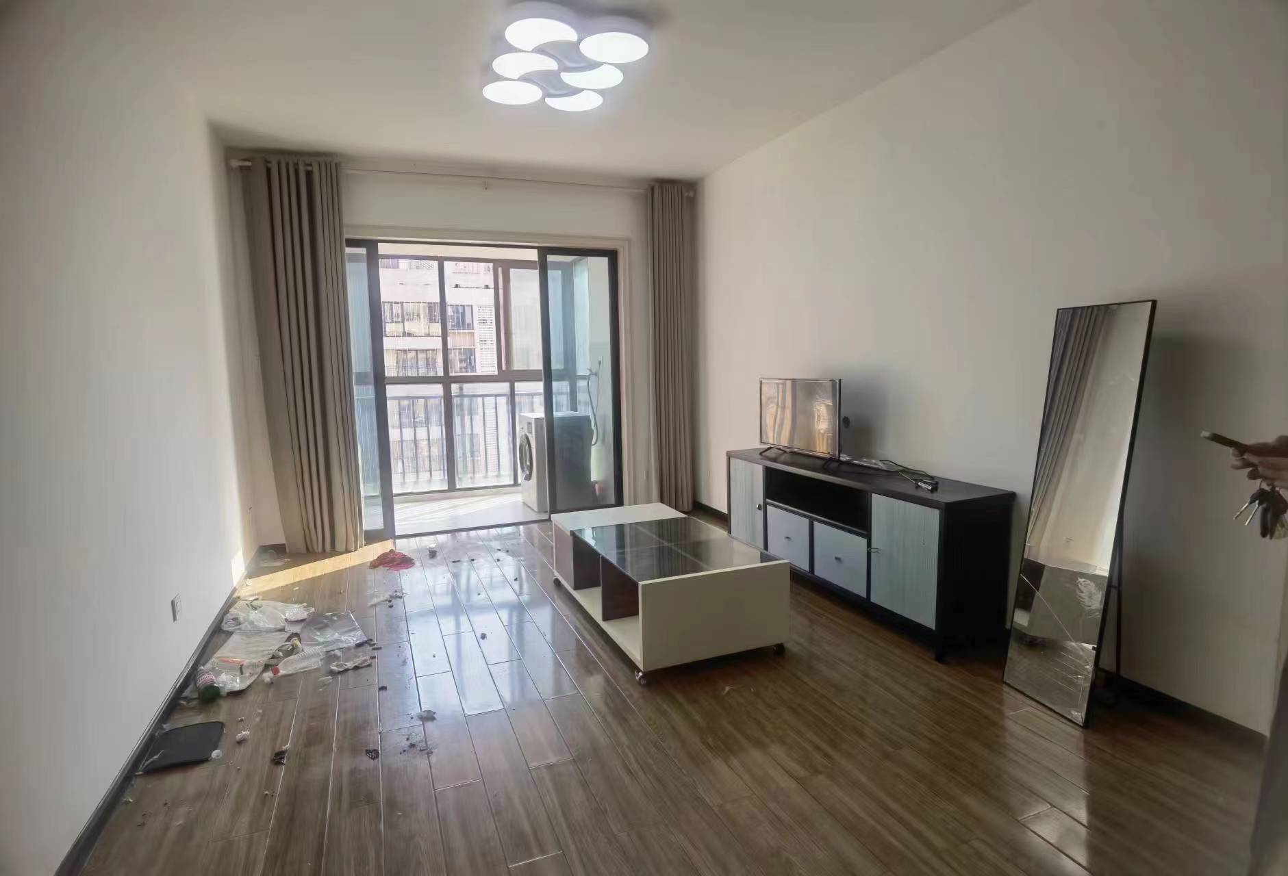 蓝溪谷 3室2厅2卫 40.0万 蓝溪谷 3室2厅2卫 40.0万室内图