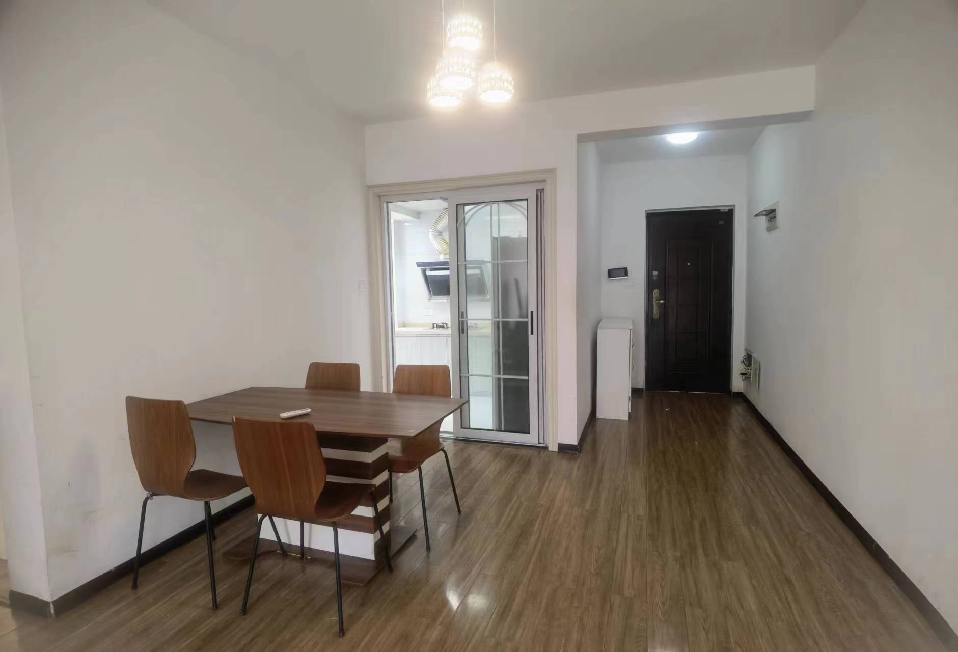 蓝溪谷 3室2厅2卫 40.0万 蓝溪谷 3室2厅2卫 40.0万室内图