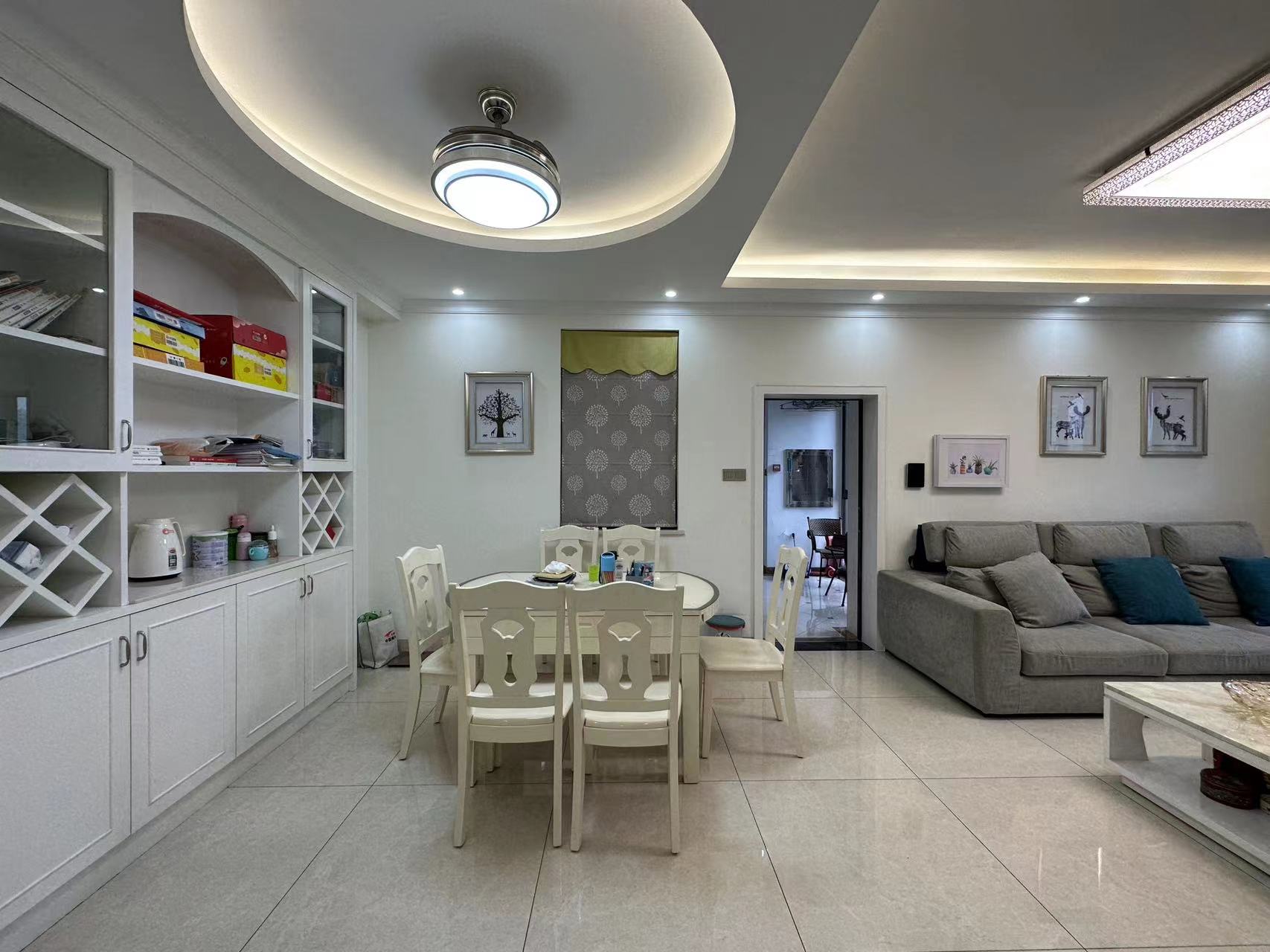 泰山公馆 3室2厅1卫 69.8万 泰山公馆 3室2厅1卫 69.8万室内图