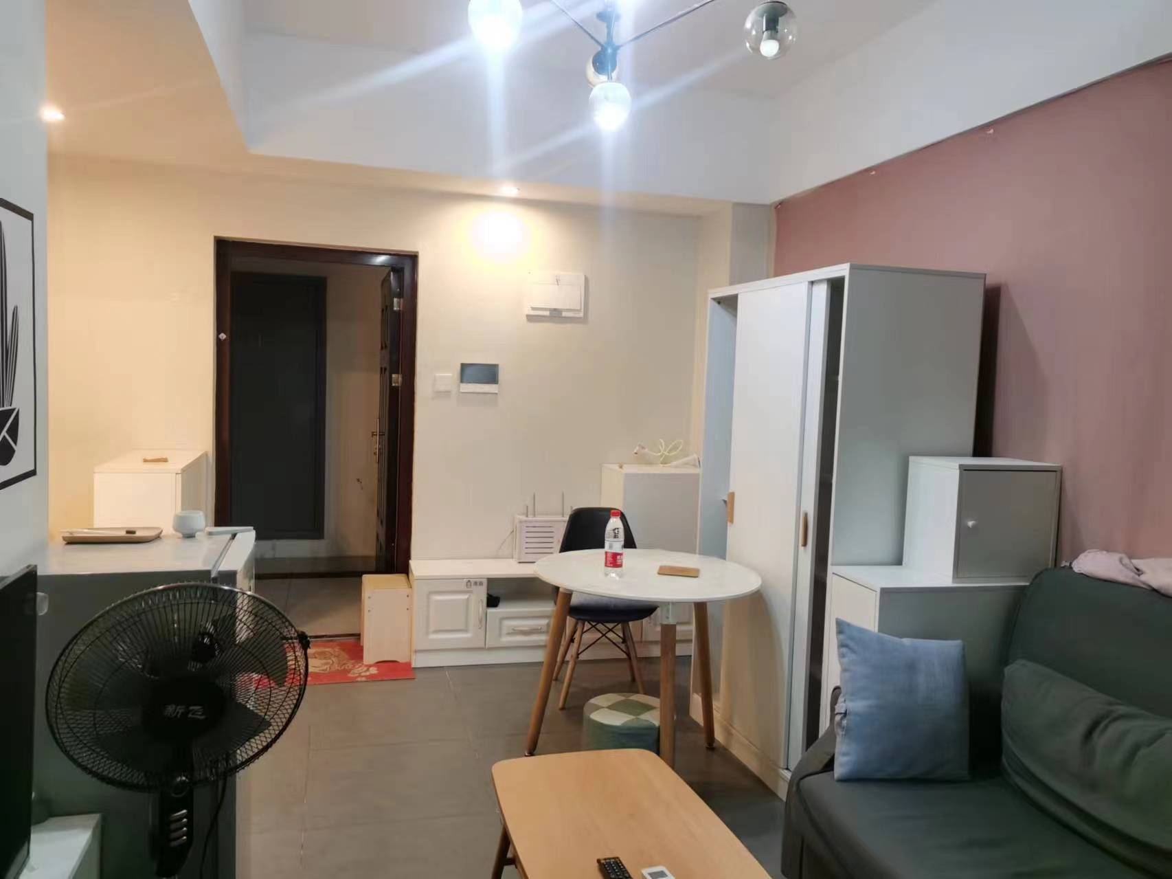 新桂公馆 1室1厅1卫 20.0万 新桂公馆 1室1厅1卫 20.0万室内图