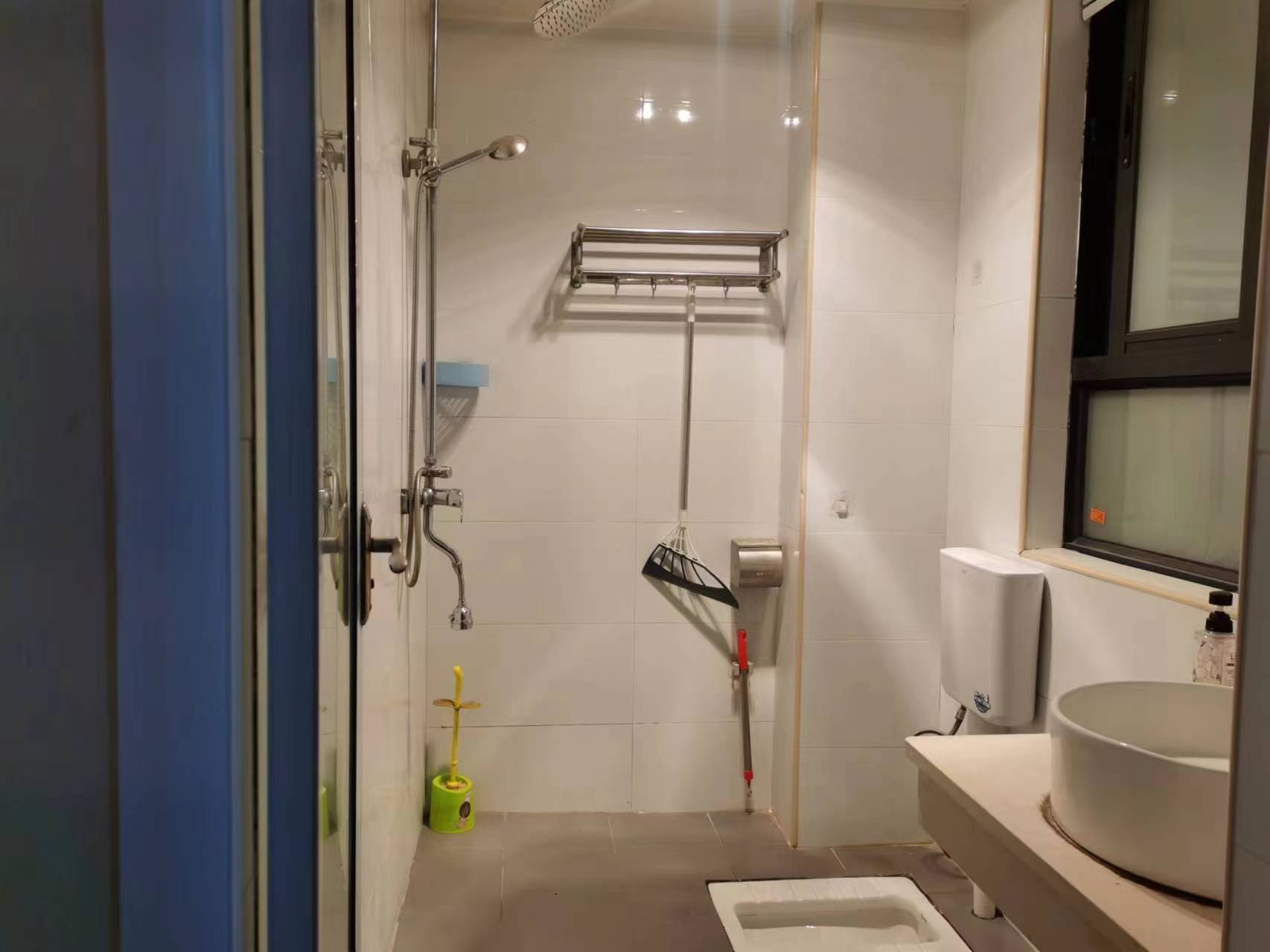 新桂公馆 1室1厅1卫 20.0万 新桂公馆 1室1厅1卫 20.0万室内图