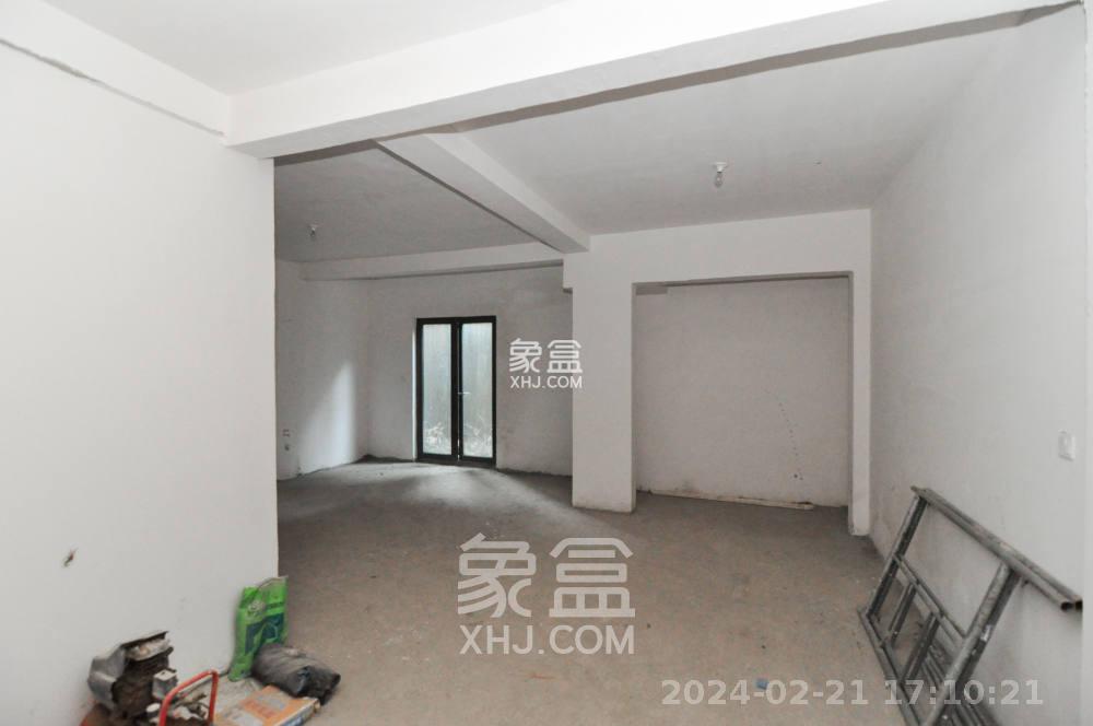 金茂梅溪湖  5室3厅4卫   10000.00元/月室内图