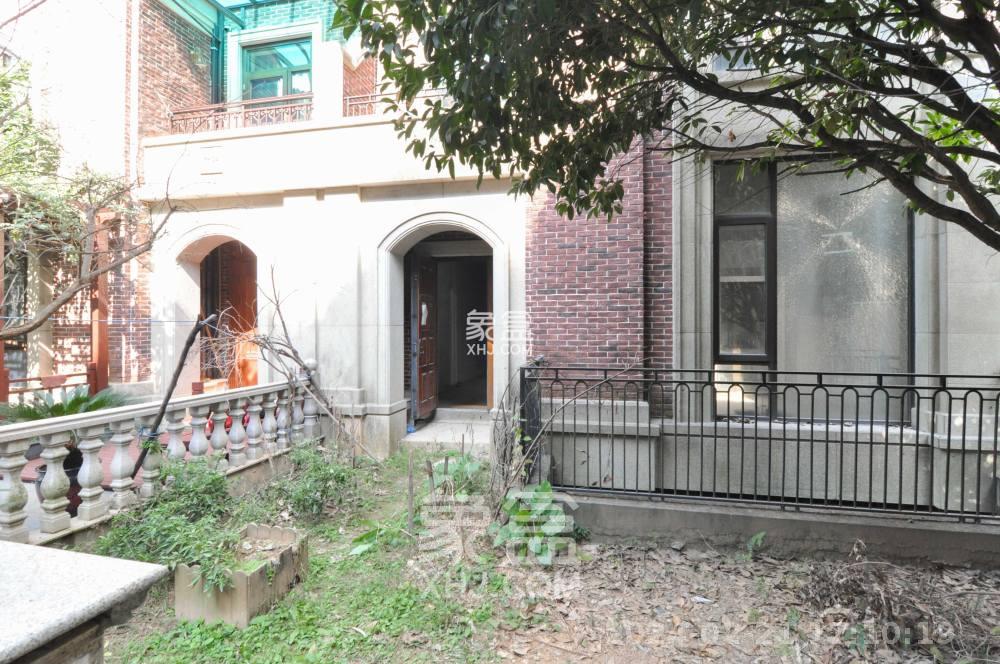 金茂梅溪湖  5室3厅4卫   10000.00元/月室内图