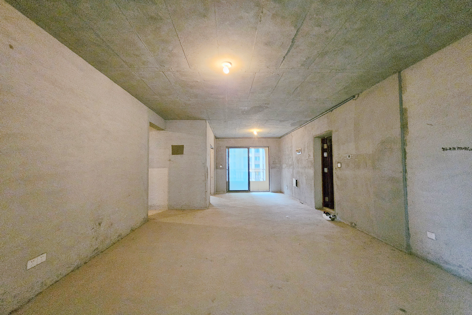 阳光城尚东湾青云苑 4室2厅2卫 123.0万 阳光城尚东湾青云苑 4室2厅2卫 123.0万客厅