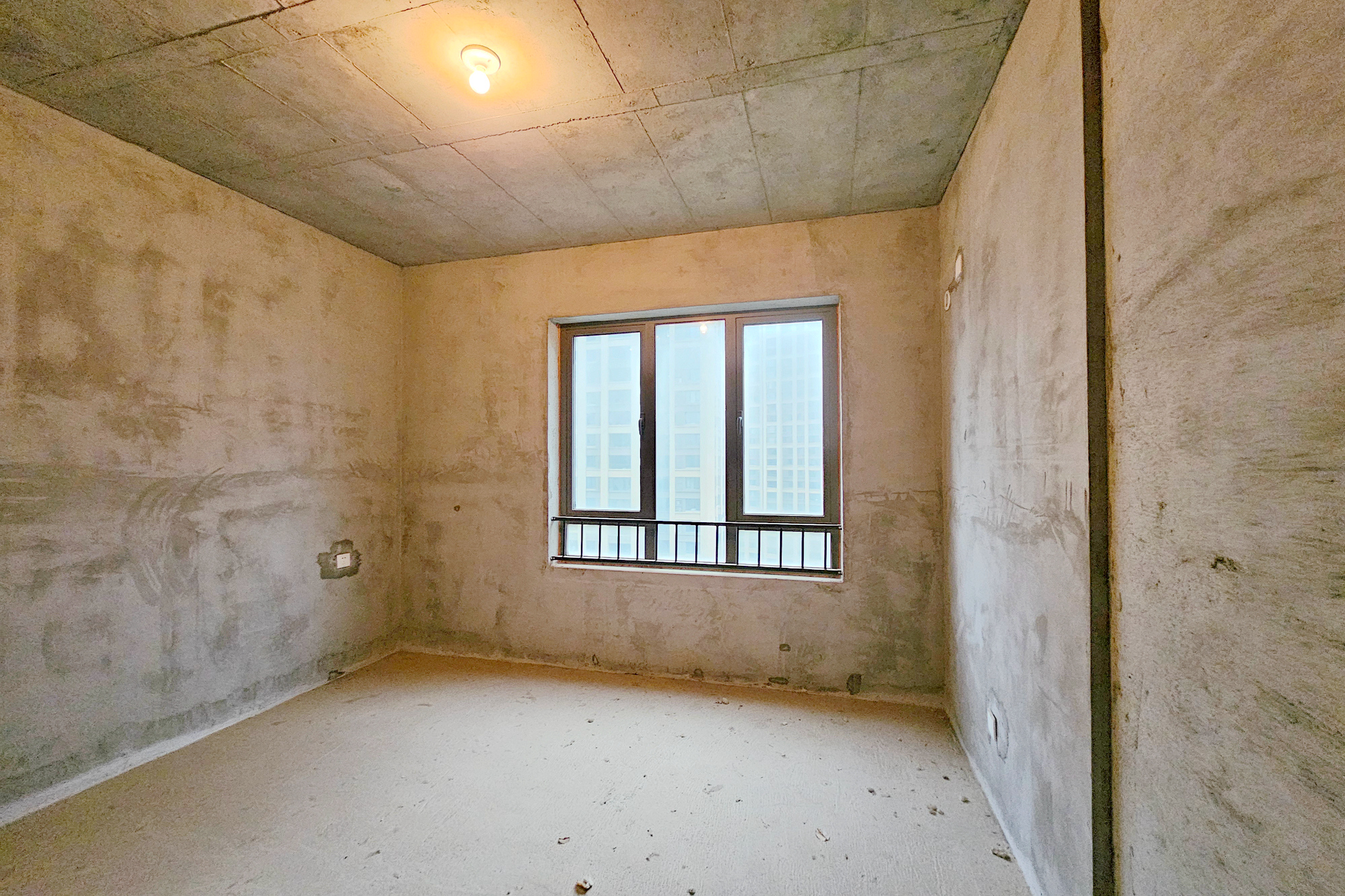 阳光城尚东湾青云苑 4室2厅2卫 123.0万 阳光城尚东湾青云苑 4室2厅2卫 123.0万卧室