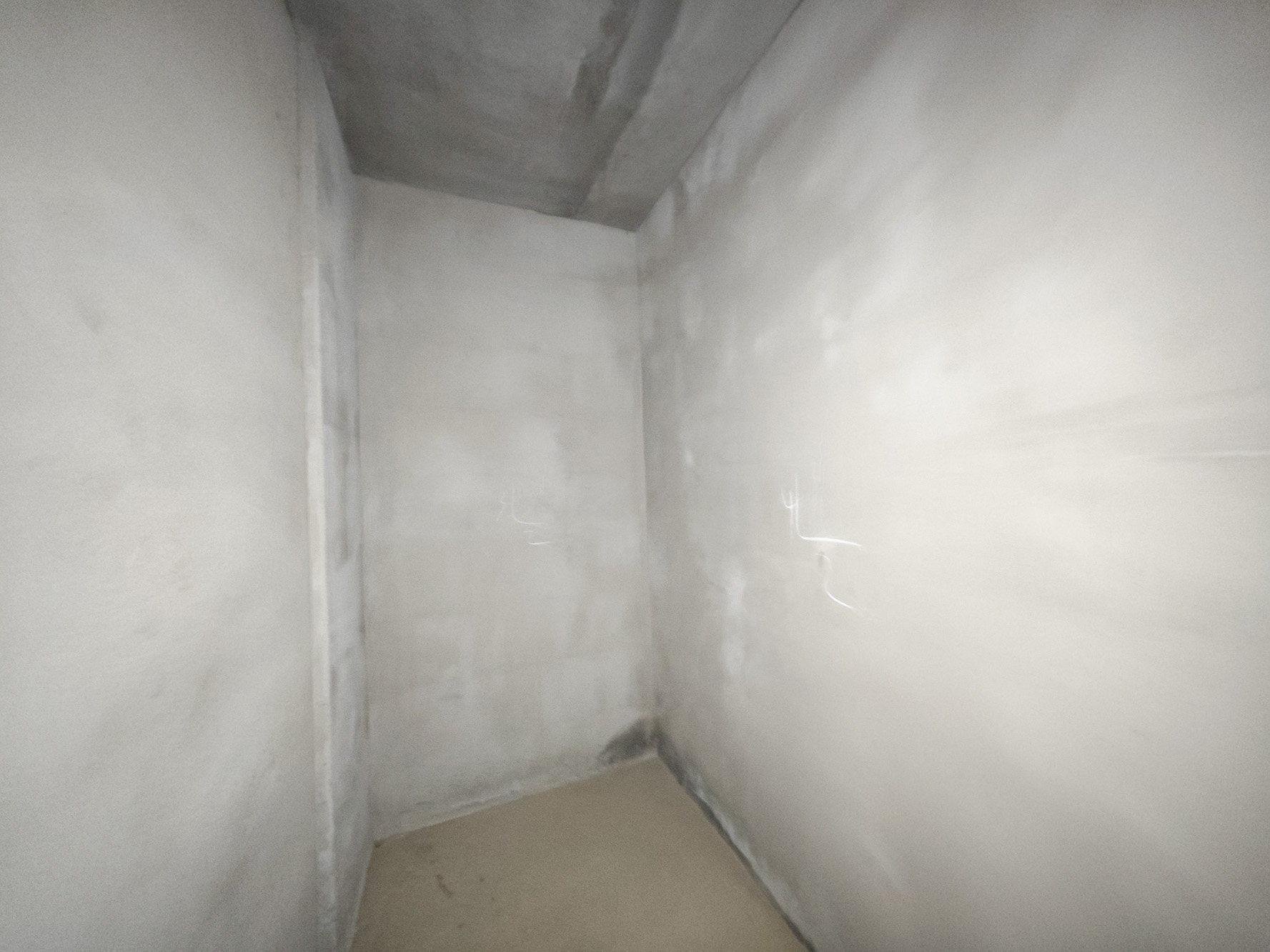 中建嘉和城  3室2厅2卫   106.00万卧室