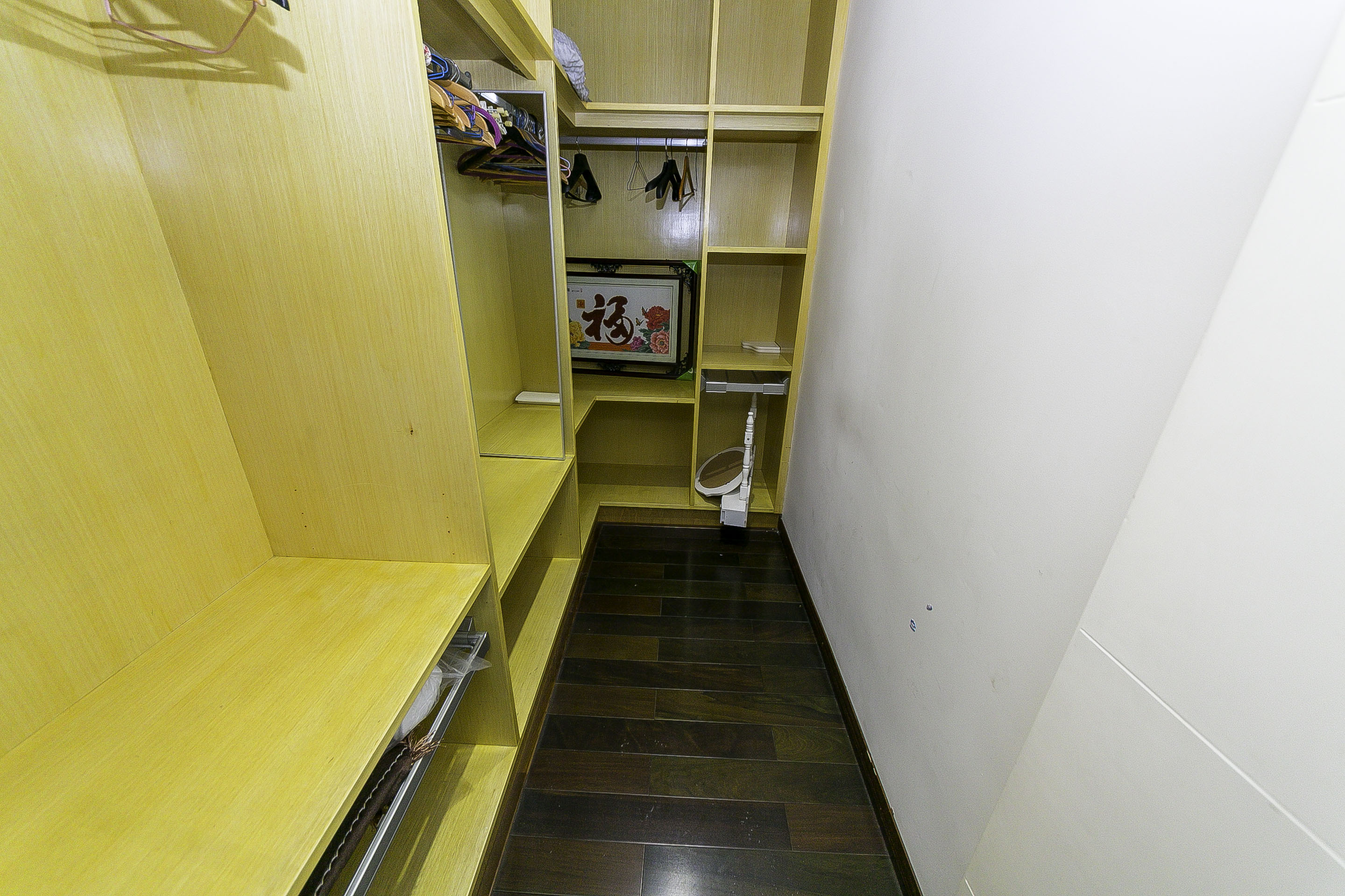 奥林匹克花园  3室2厅2卫   170.00万其他