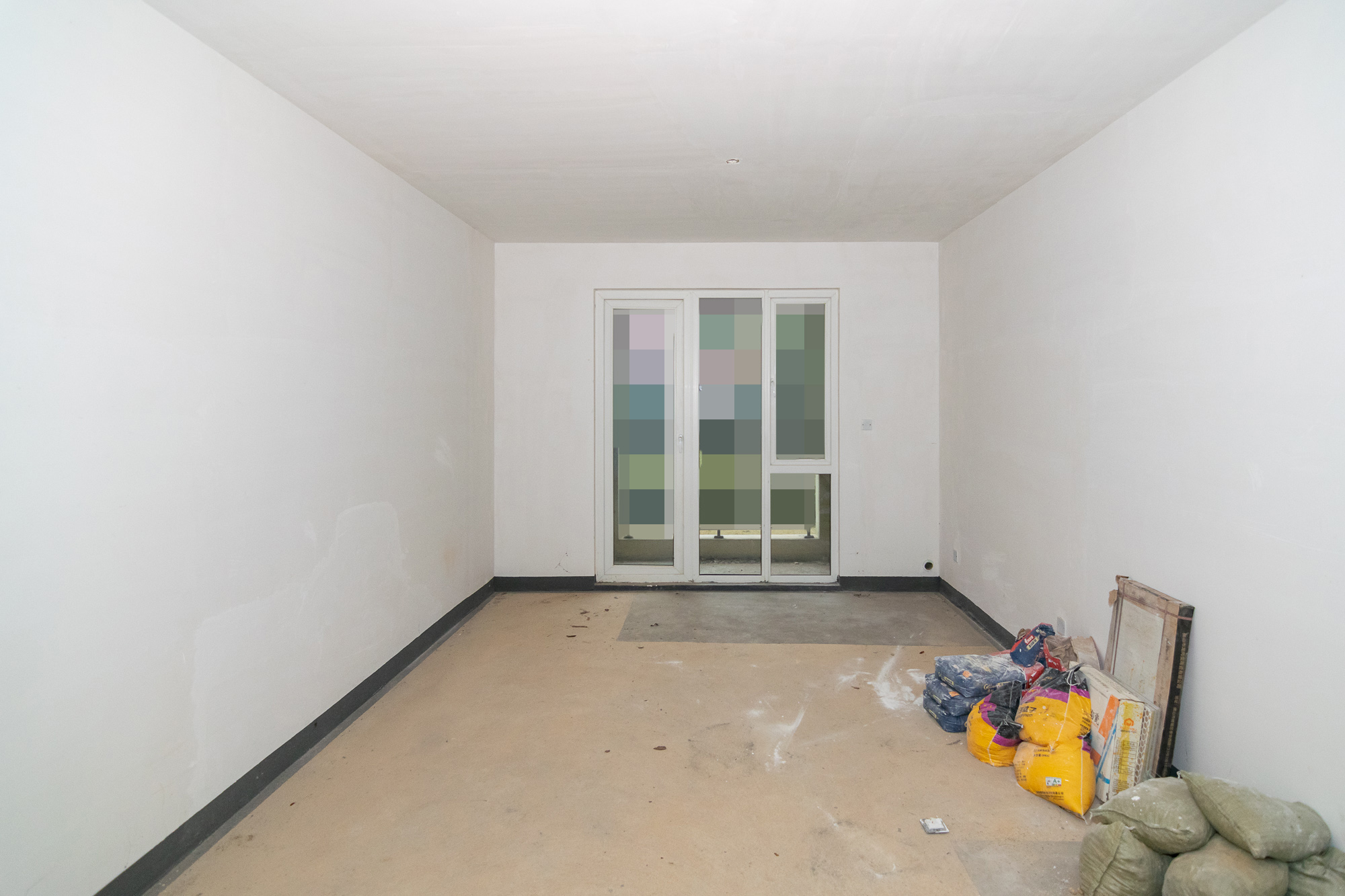 金地三千府(金地湖山樾、金地自在城) 3室2厅2卫 107.5万 金地三千府(金地湖山樾、金地自在城) 3室2厅2卫 107.5万客厅