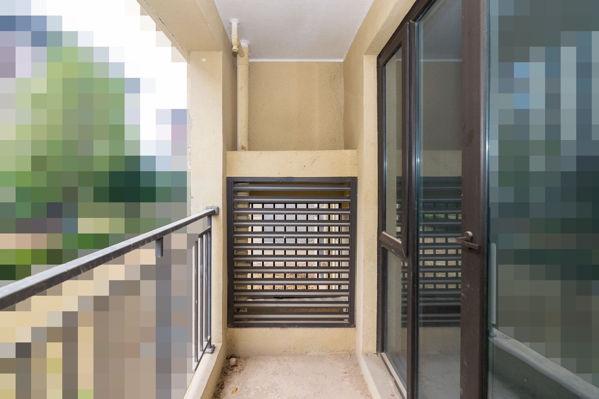 金地三千府(金地湖山樾、金地自在城) 3室2厅2卫 107.5万 金地三千府(金地湖山樾、金地自在城) 3室2厅2卫 107.5万阳台