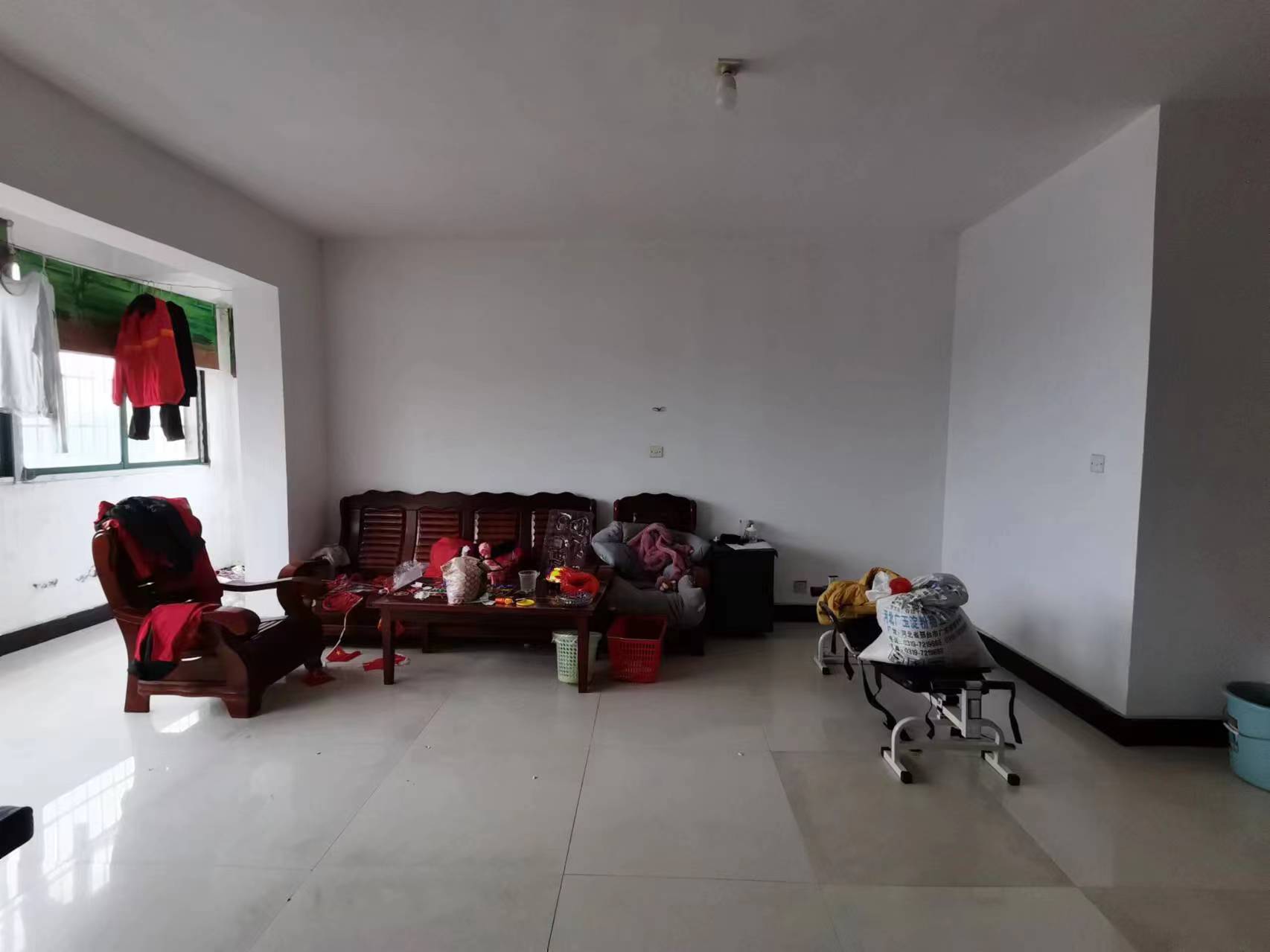 香山美境 4室2厅2卫 68.8万 香山美境 4室2厅2卫 68.8万室内图