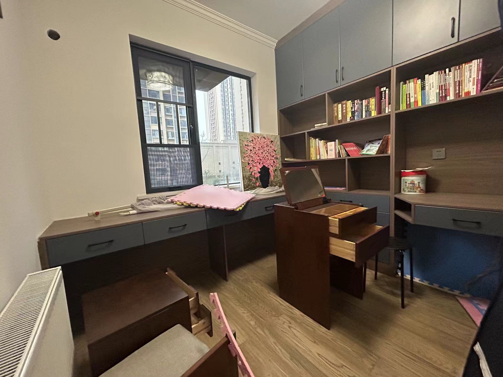 中建江湾壹号 4室2厅2卫 110.0万 中建江湾壹号 4室2厅2卫 110.0万室内图