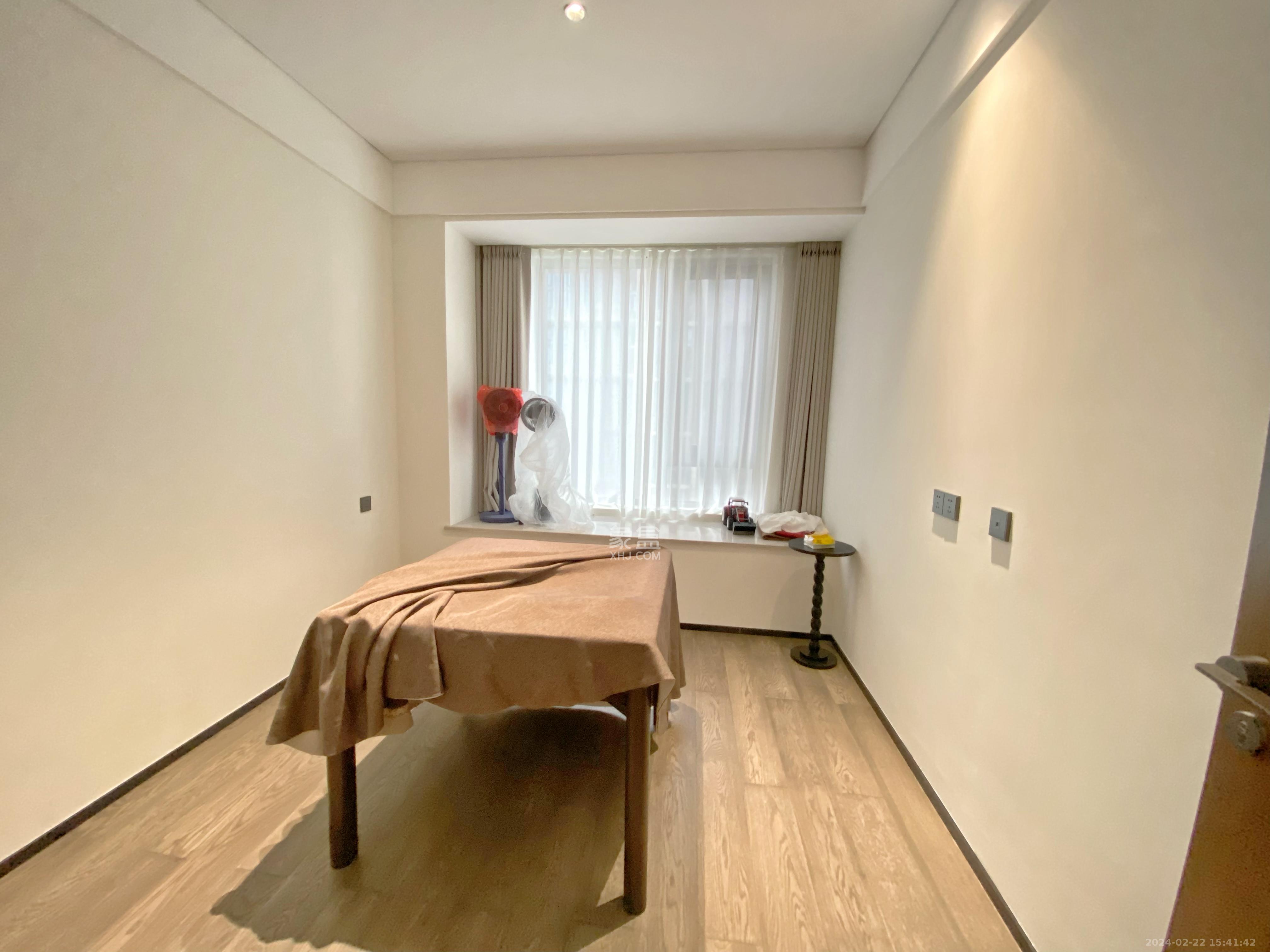 万科紫台  4室2厅3卫    24800.0元/月室内图