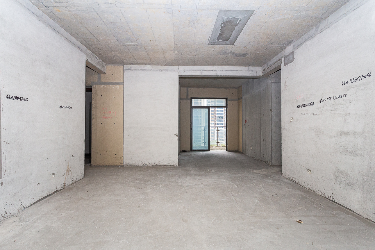 润和湘江天地AB区 4室2厅2卫 186.0万 润和湘江天地AB区 4室2厅2卫 186.0万客厅