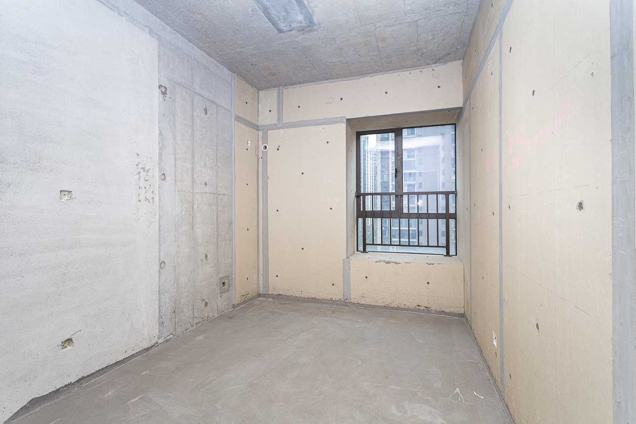 润和湘江天地AB区 4室2厅2卫 186.0万 润和湘江天地AB区 4室2厅2卫 186.0万卧室