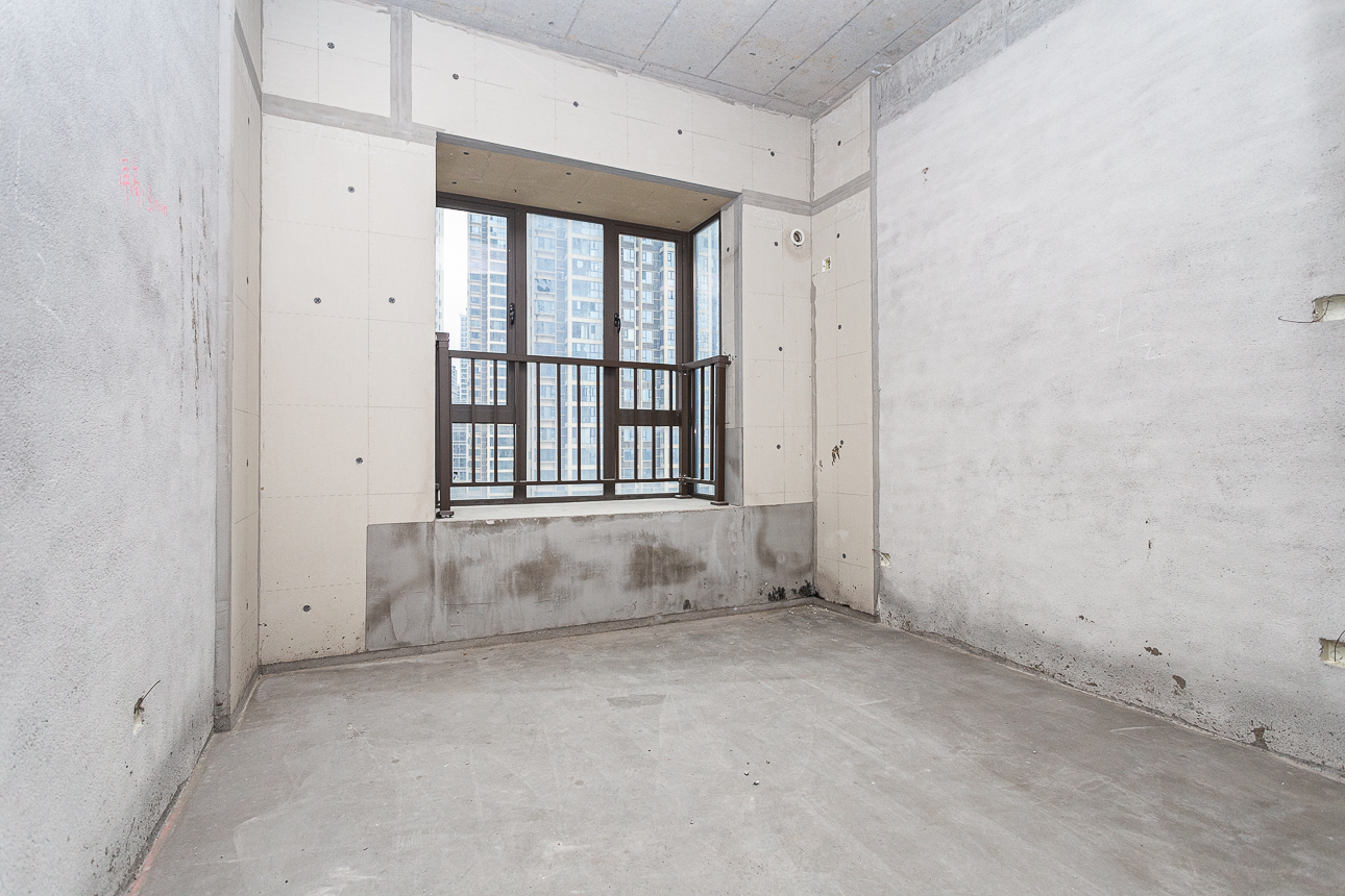 润和湘江天地AB区 4室2厅2卫 186.0万 润和湘江天地AB区 4室2厅2卫 186.0万卧室