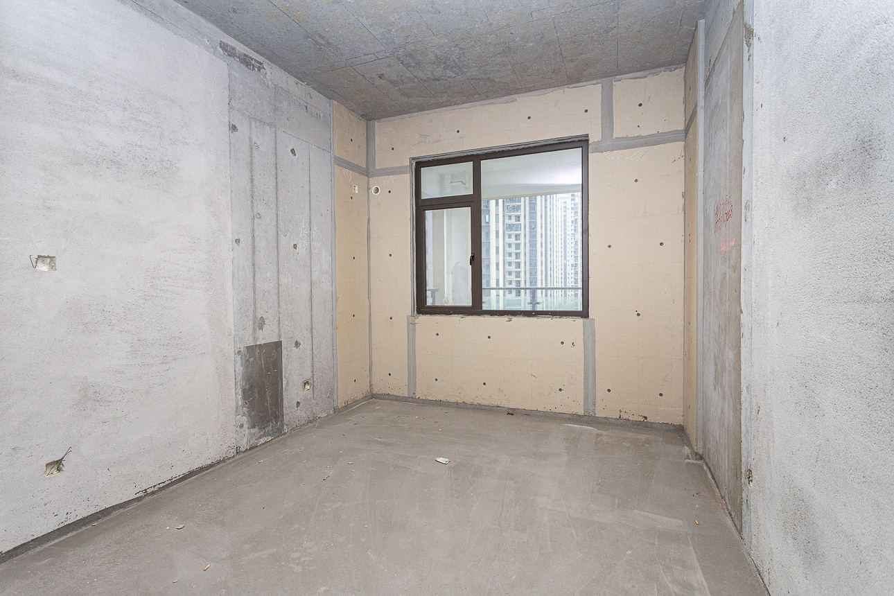 润和湘江天地AB区 4室2厅2卫 186.0万 润和湘江天地AB区 4室2厅2卫 186.0万卧室