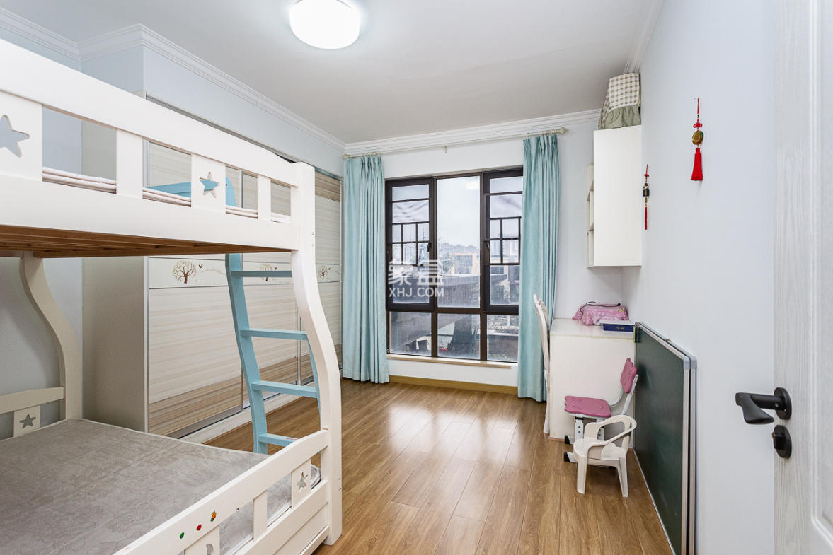 长高圆梦佳苑 0室0厅0卫 114.0万 长高圆梦佳苑 0室0厅0卫 114.0万卧室