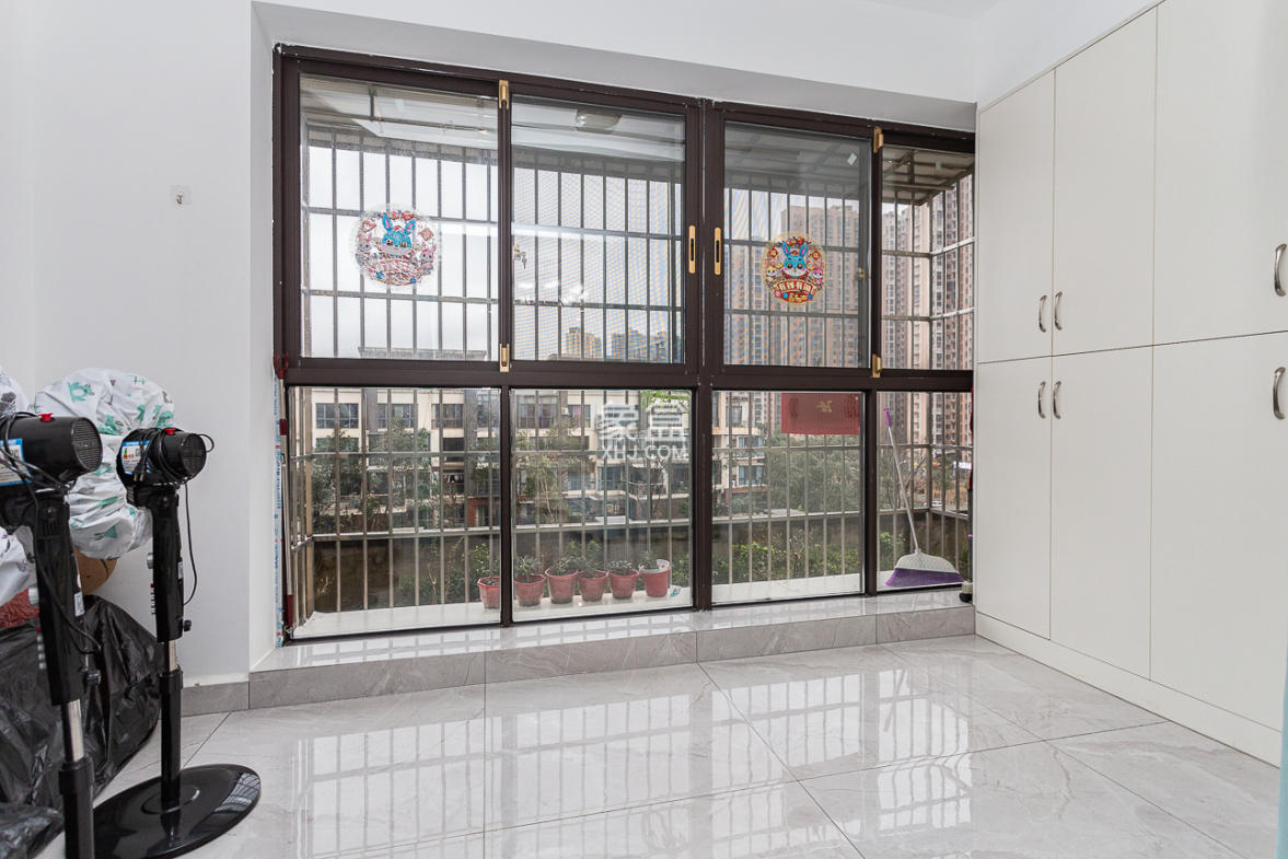 长高圆梦佳苑 0室0厅0卫 114.0万 长高圆梦佳苑 0室0厅0卫 114.0万阳台