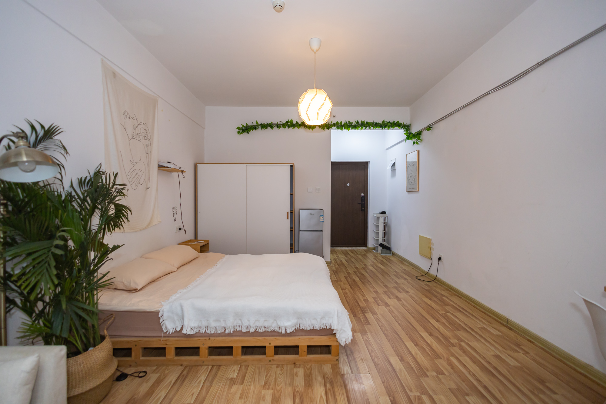 未来漫城 1室1厅1卫 34.8万 未来漫城 1室1厅1卫 34.8万客厅