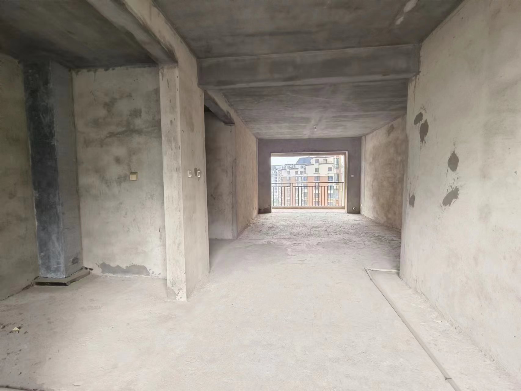 磐龙生态社区 3室2厅2卫 43.9万 磐龙生态社区 3室2厅2卫 43.9万室内图