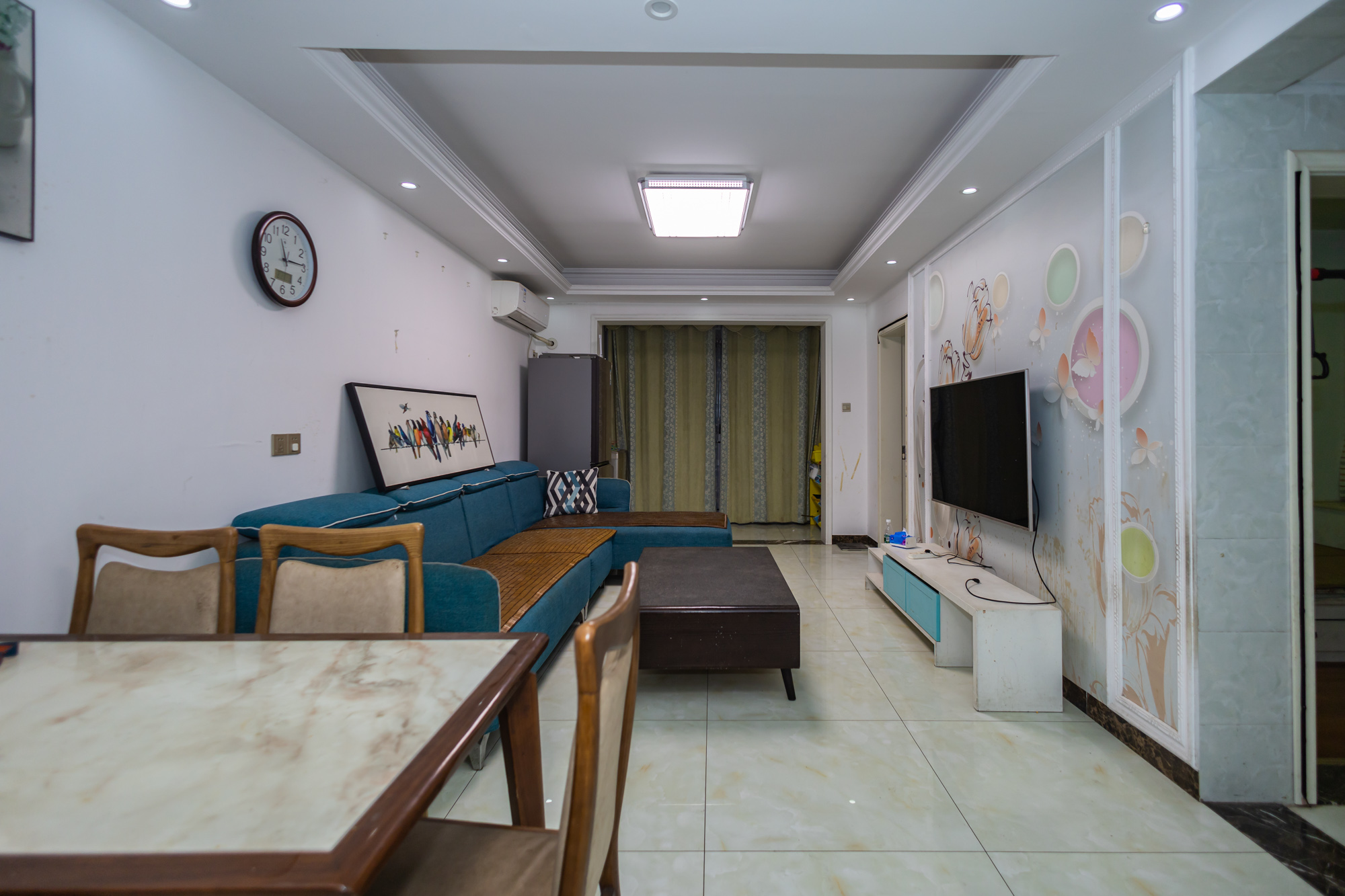 华润五彩城 3室2厅1卫 71.5万 华润五彩城 3室2厅1卫 71.5万客厅