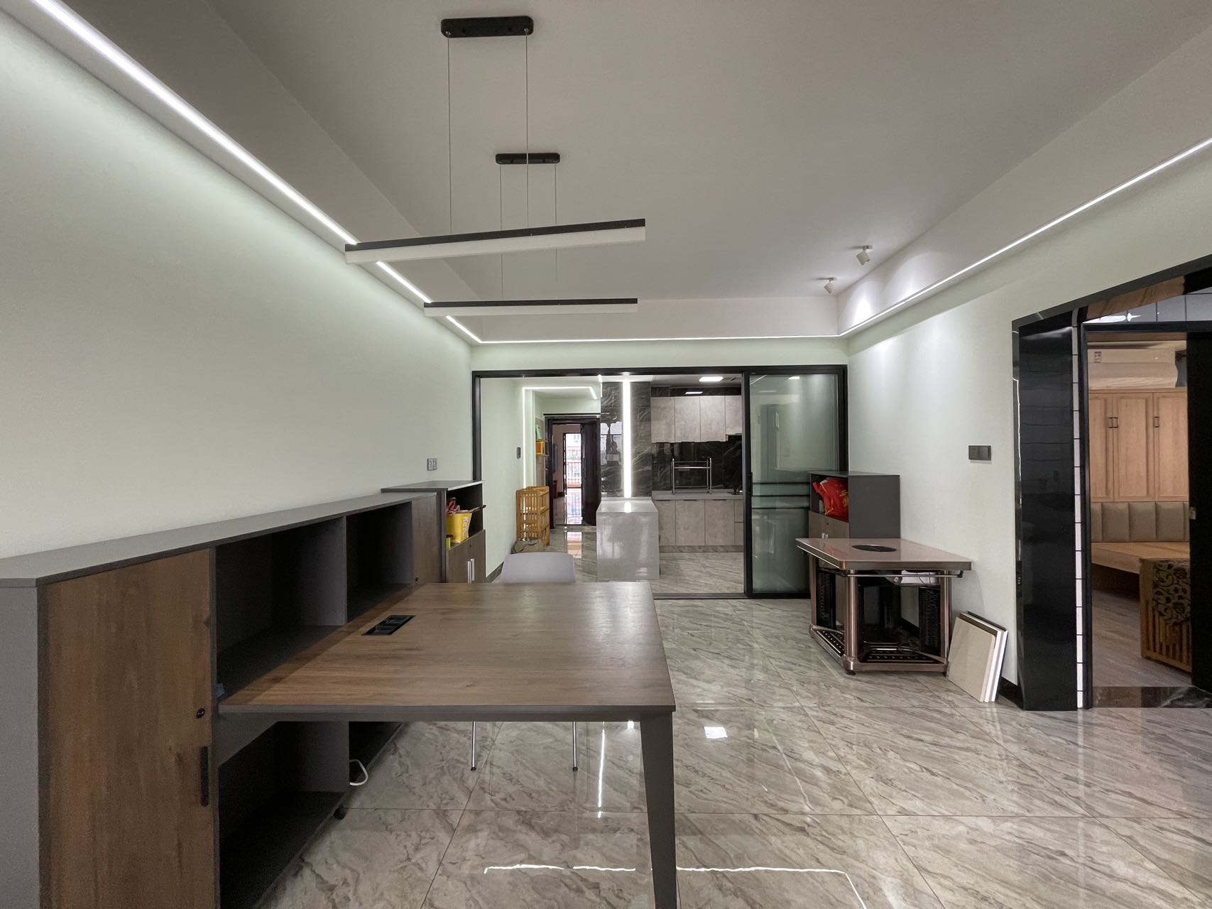 金轮翡翠名园 3室2厅1卫 76.8万 金轮翡翠名园 3室2厅1卫 76.8万室内图