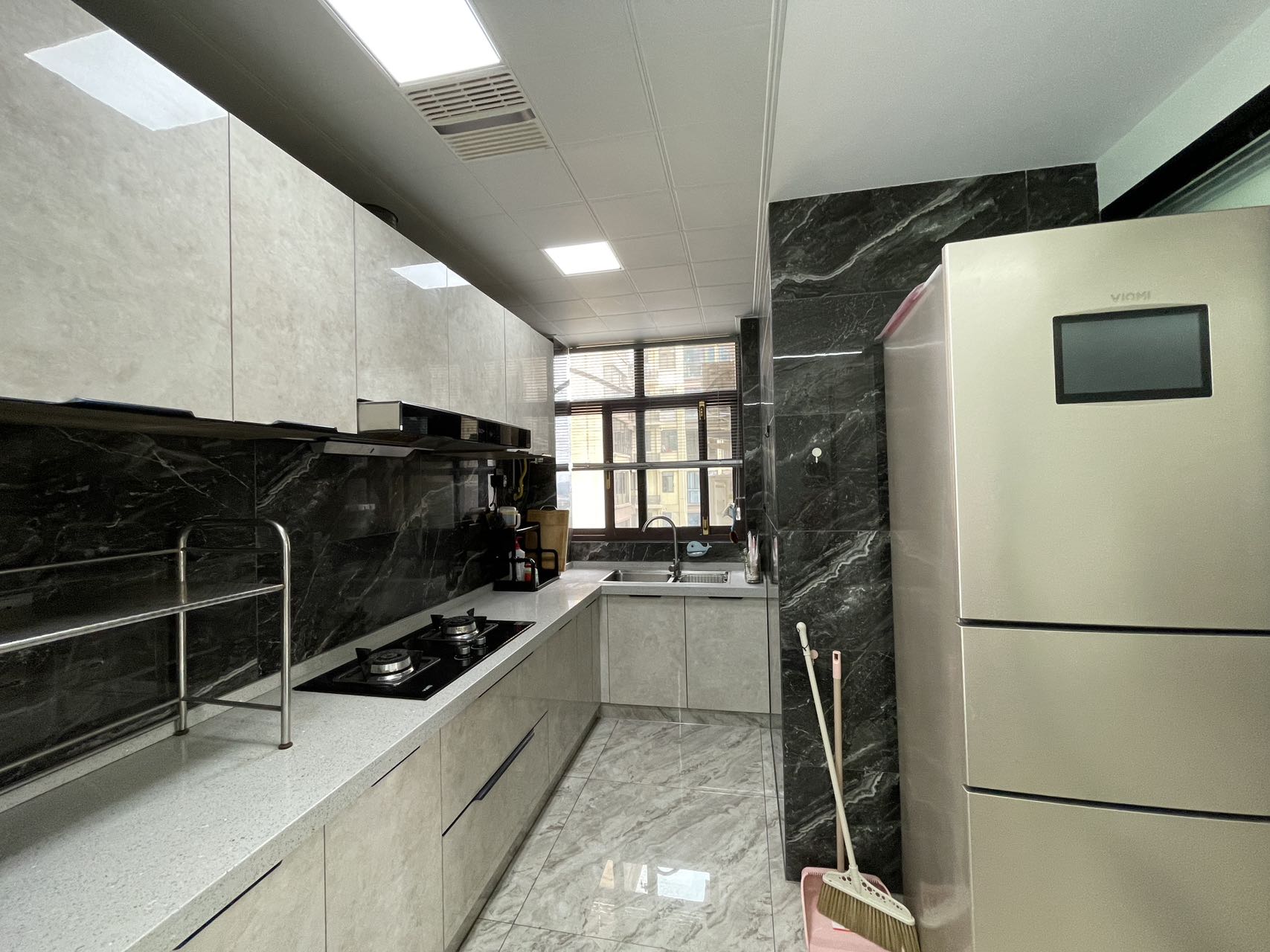 金轮翡翠名园 3室2厅1卫 76.8万 金轮翡翠名园 3室2厅1卫 76.8万室内图