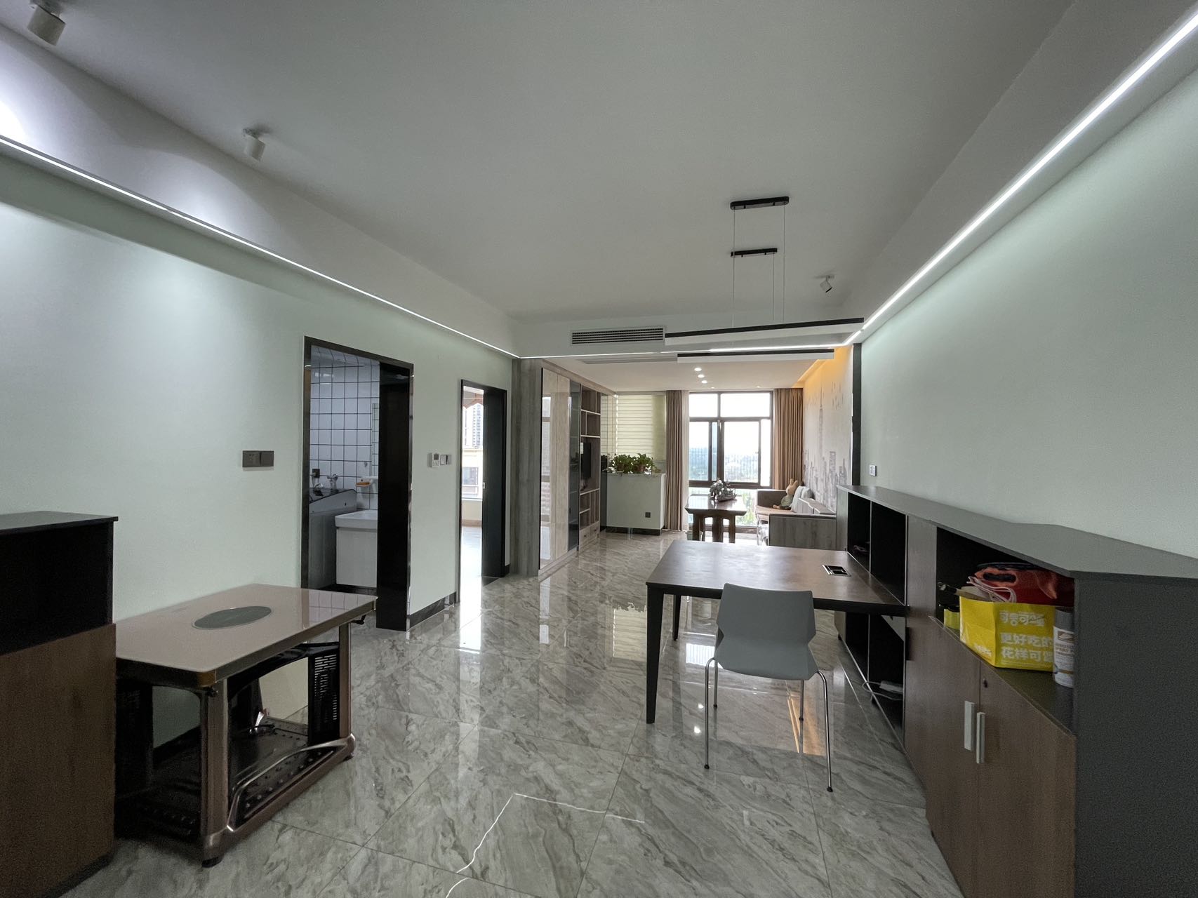 金轮翡翠名园 3室2厅1卫 76.8万 金轮翡翠名园 3室2厅1卫 76.8万室内图