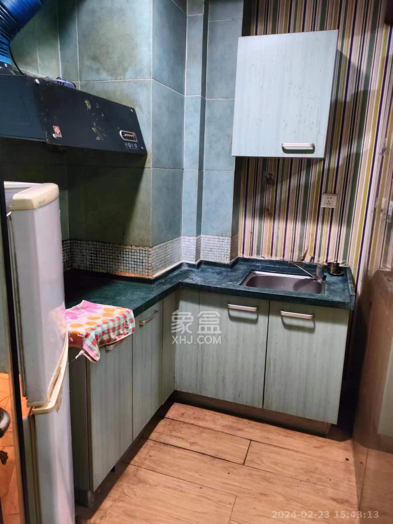 未来蜂巢  1室1厅1卫   800.00元/月室内图