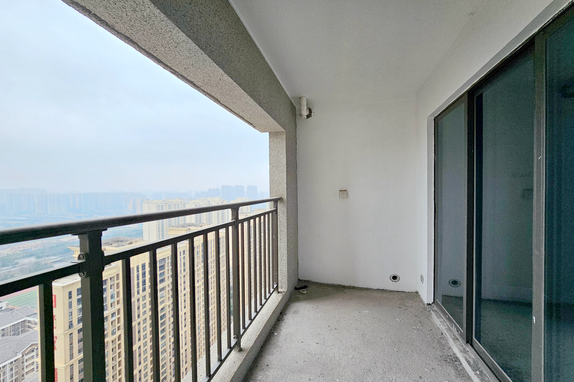 阳光城尚东湾凌云府  3室2厅2卫    114.0万其他