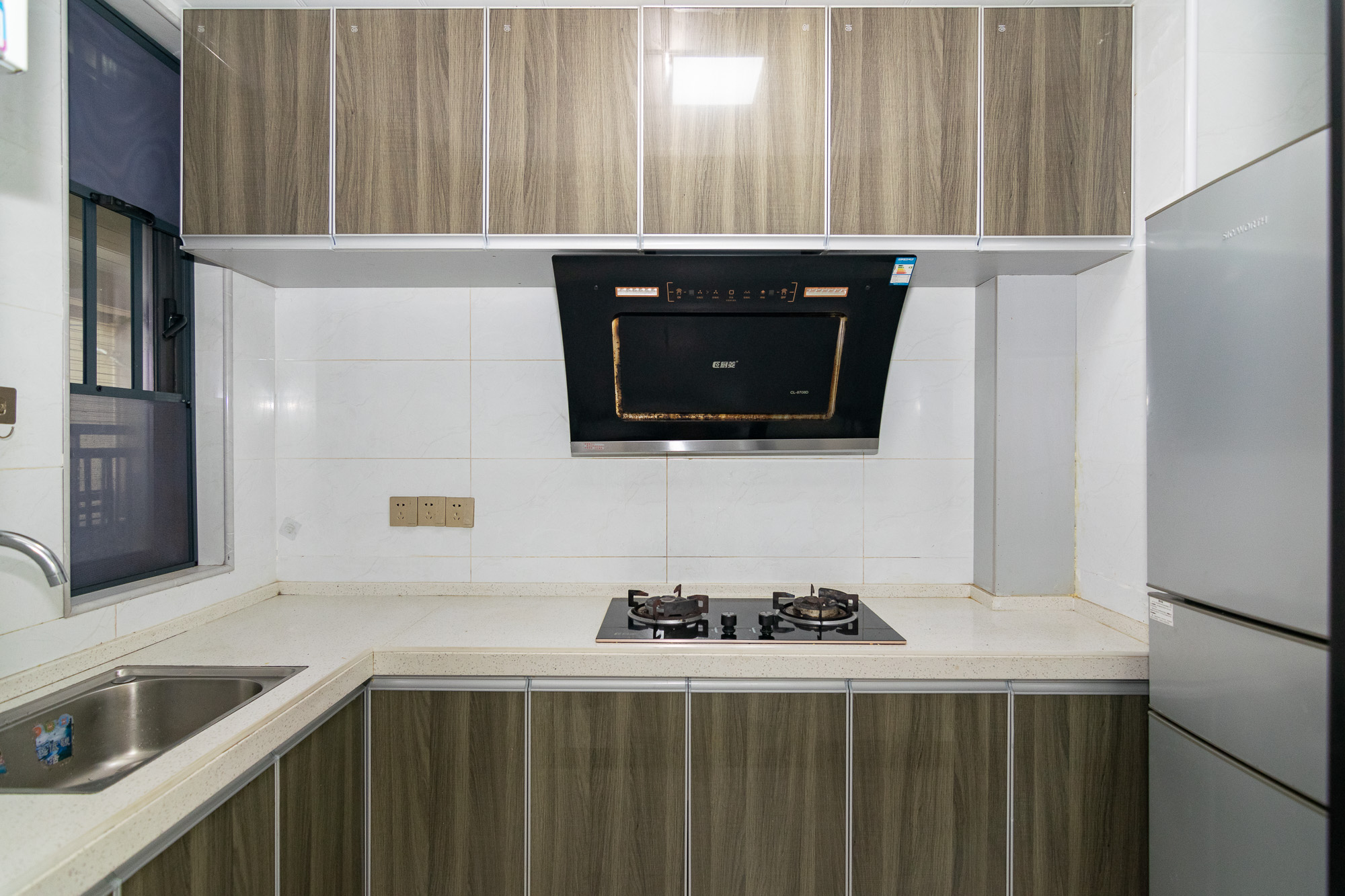 澳海望洲府 3室2厅1卫 60.8万 澳海望洲府 3室2厅1卫 60.8万厨房