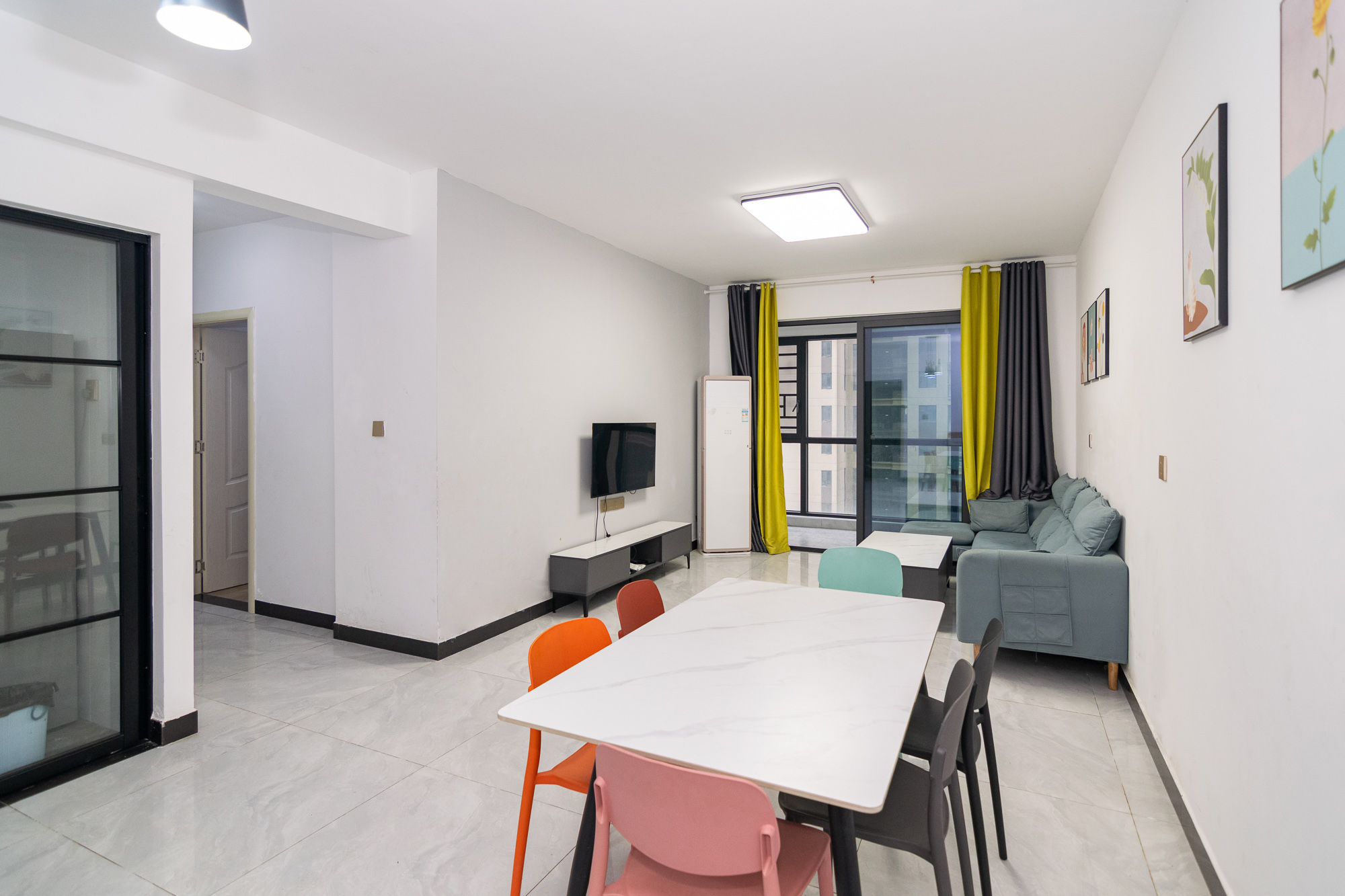 澳海望洲府 3室2厅1卫 60.8万 澳海望洲府 3室2厅1卫 60.8万客厅