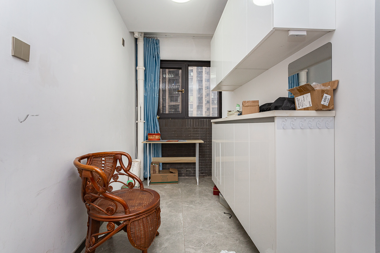 时代倾城四期 3室2厅2卫 78.0万 时代倾城四期 3室2厅2卫 78.0万其他