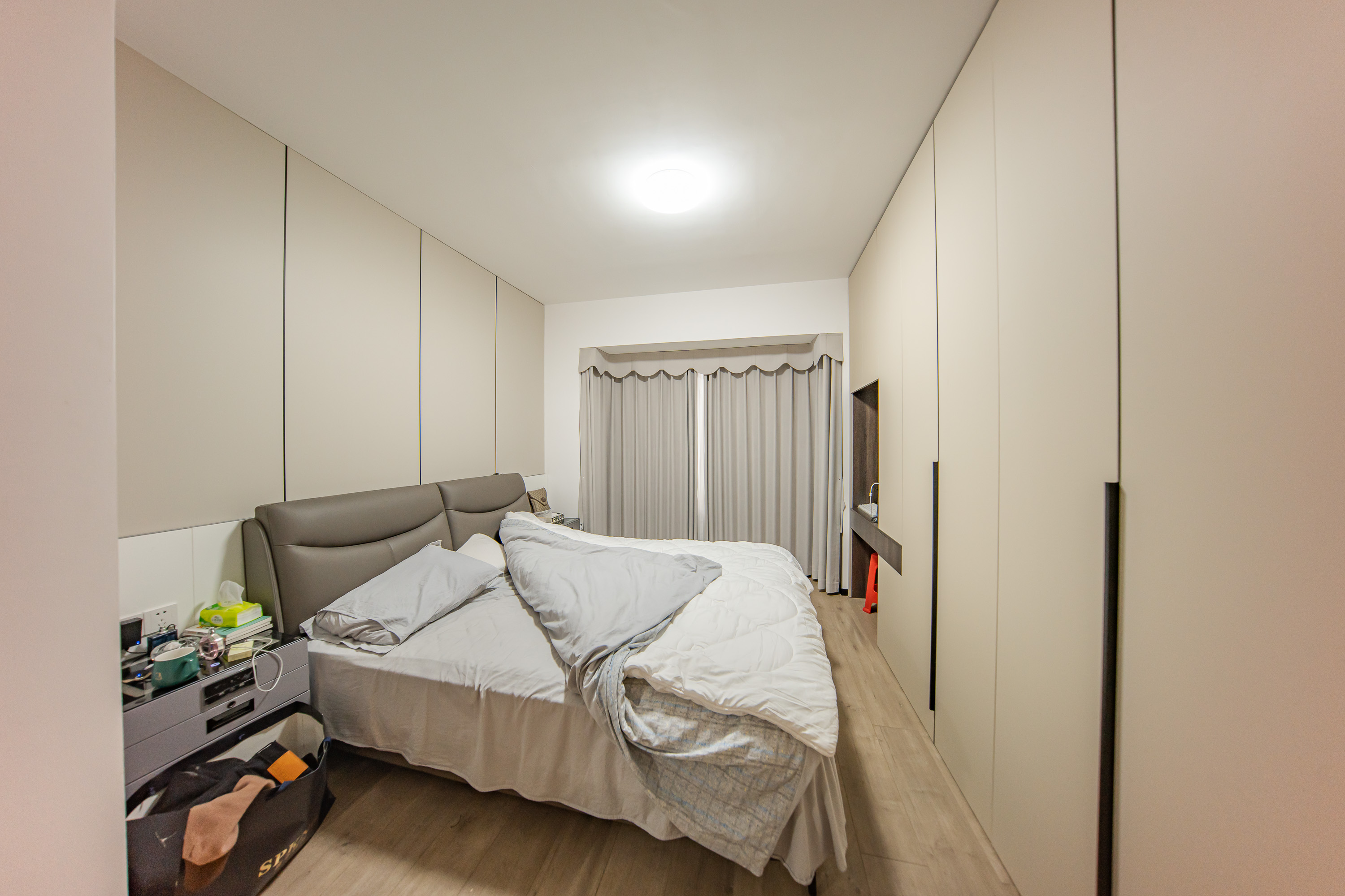 建投象山国际  4室2厅2卫   190.00万卧室