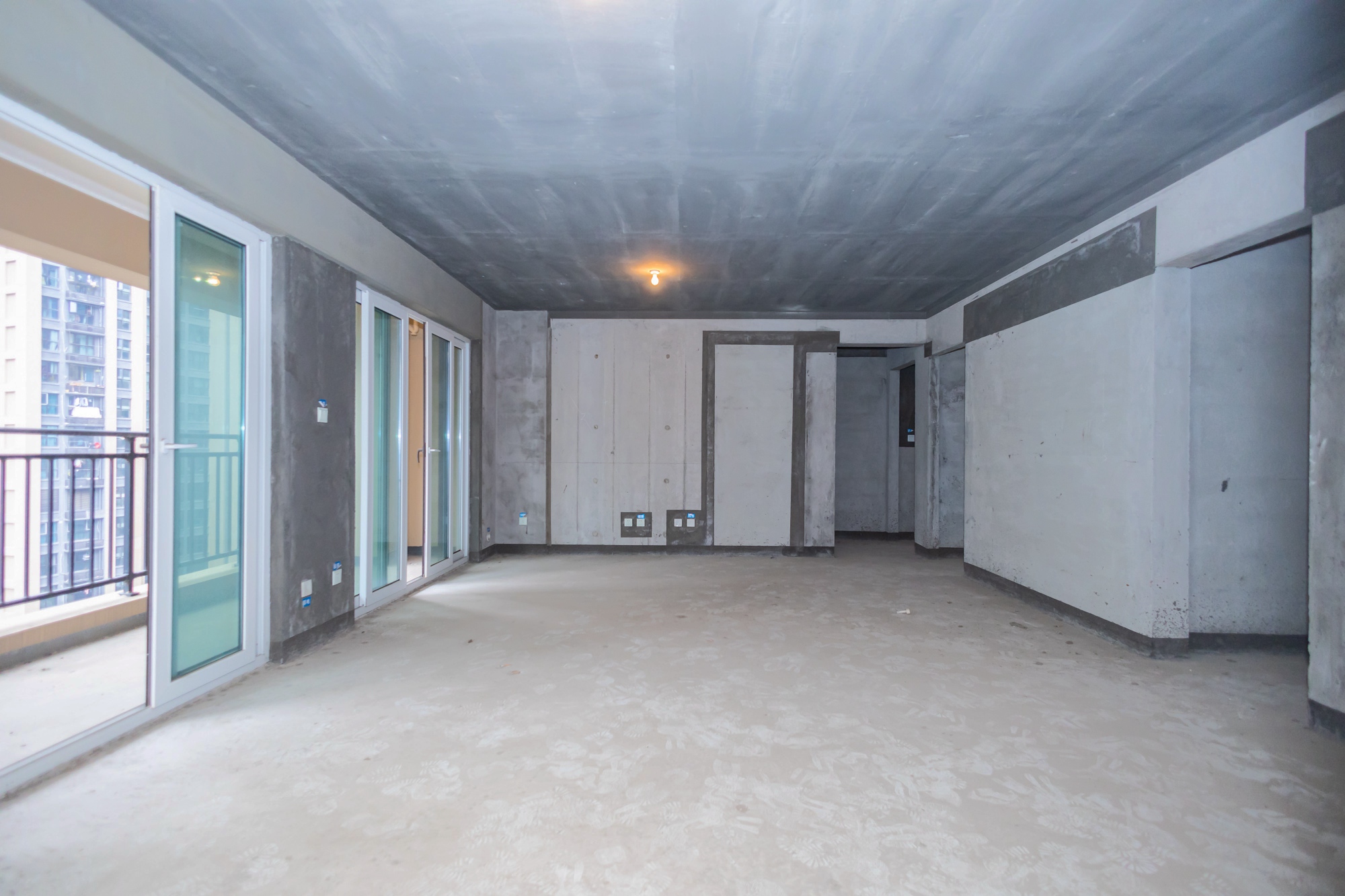 金科时代中心 4室2厅2卫 107.0万 金科时代中心 4室2厅2卫 107.0万客厅