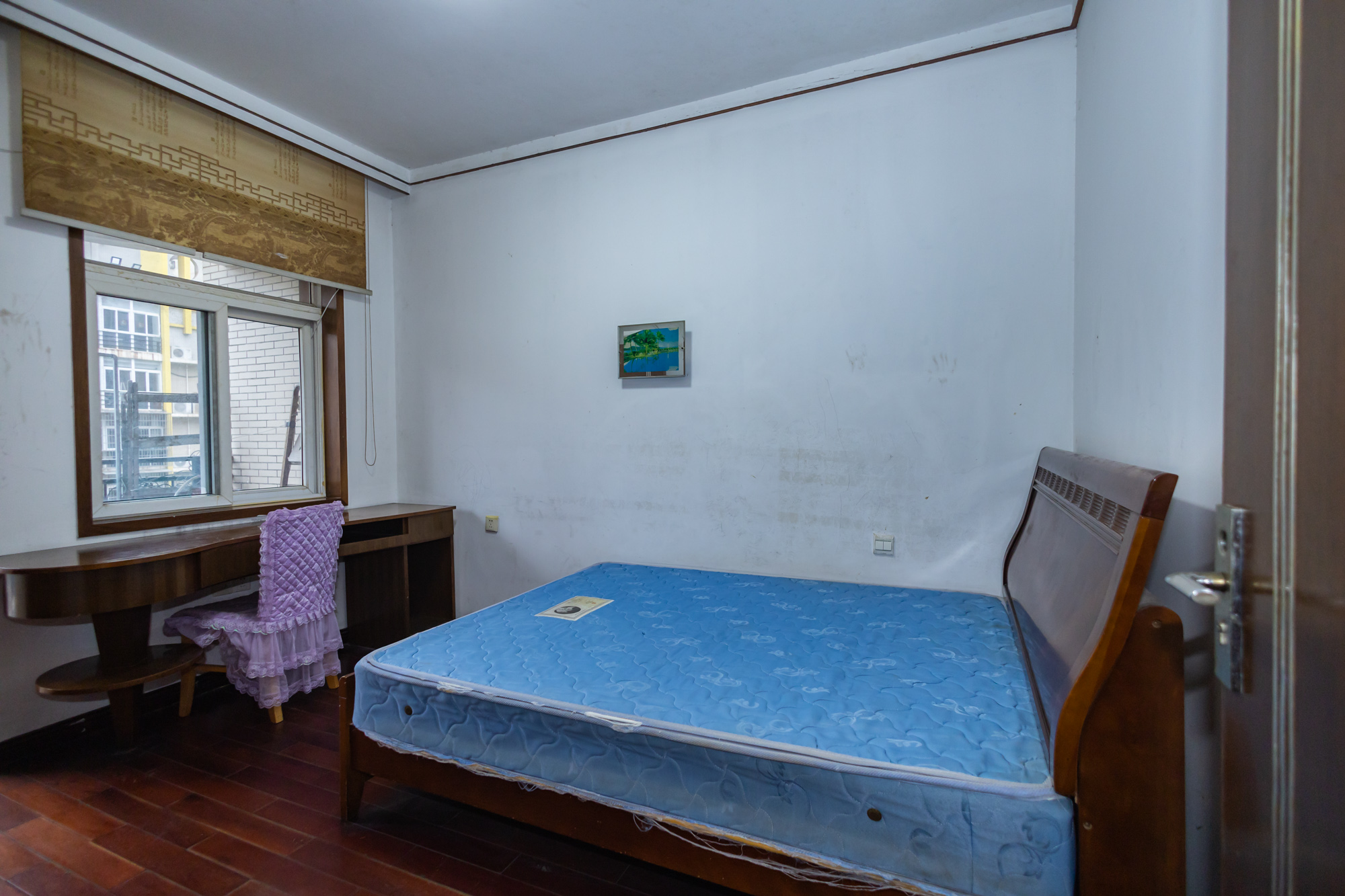 楚天家园 3室2厅2卫 55.0万 楚天家园 3室2厅2卫 55.0万卧室