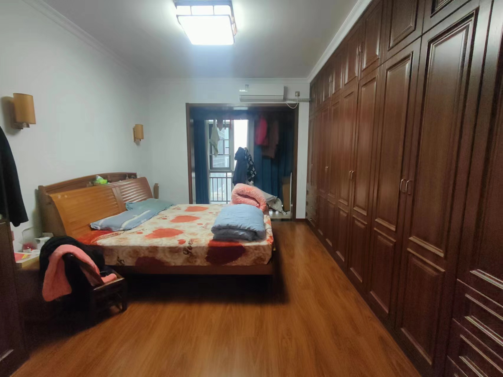 庐山一号  0室0厅0卫    122.0万 庐山一号  0室0厅0卫    122.0万室内图