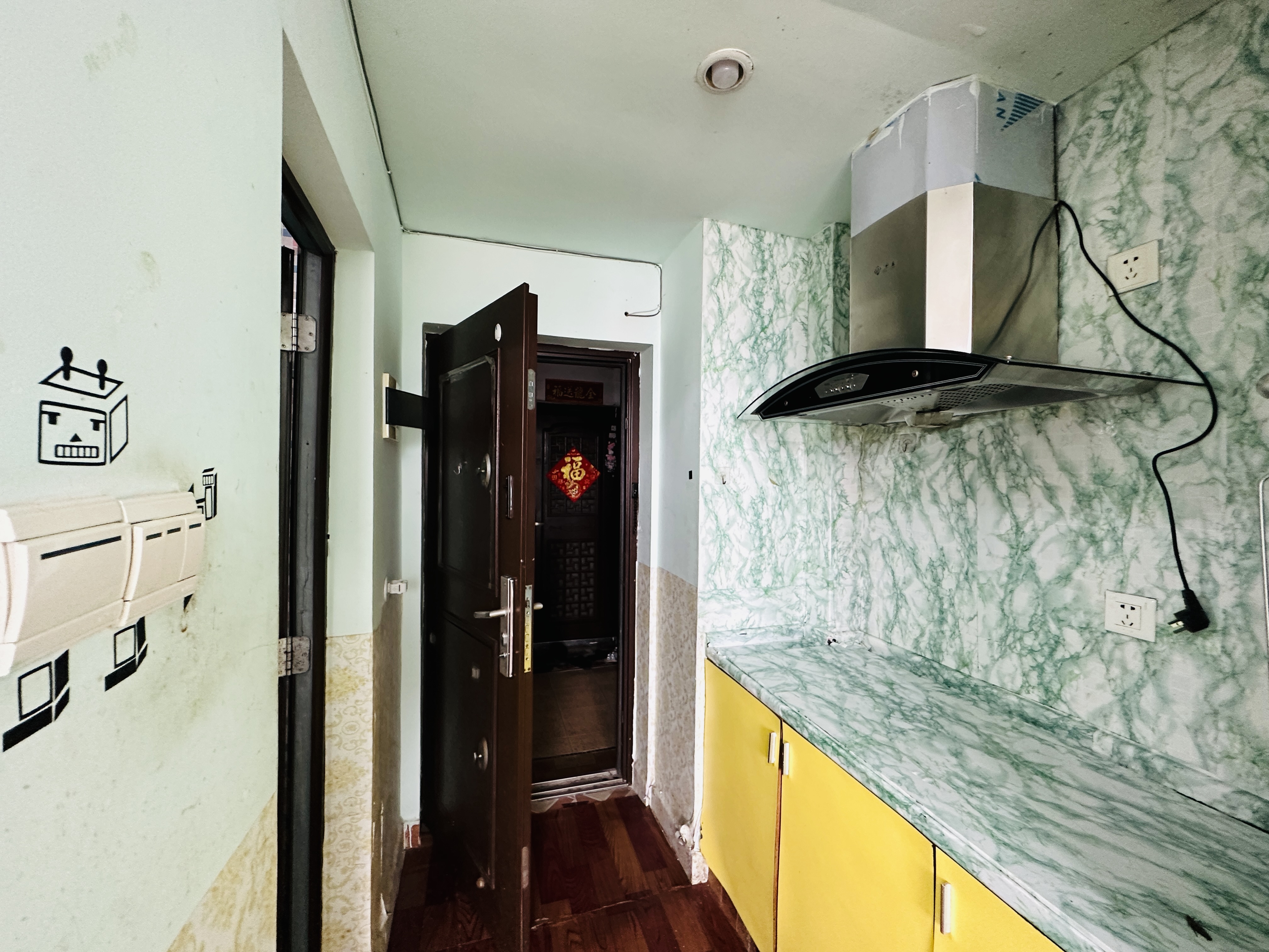 北岸青年公寓 1室0厅1卫 48.80万 北岸青年公寓 1室0厅1卫 48.80万厨房