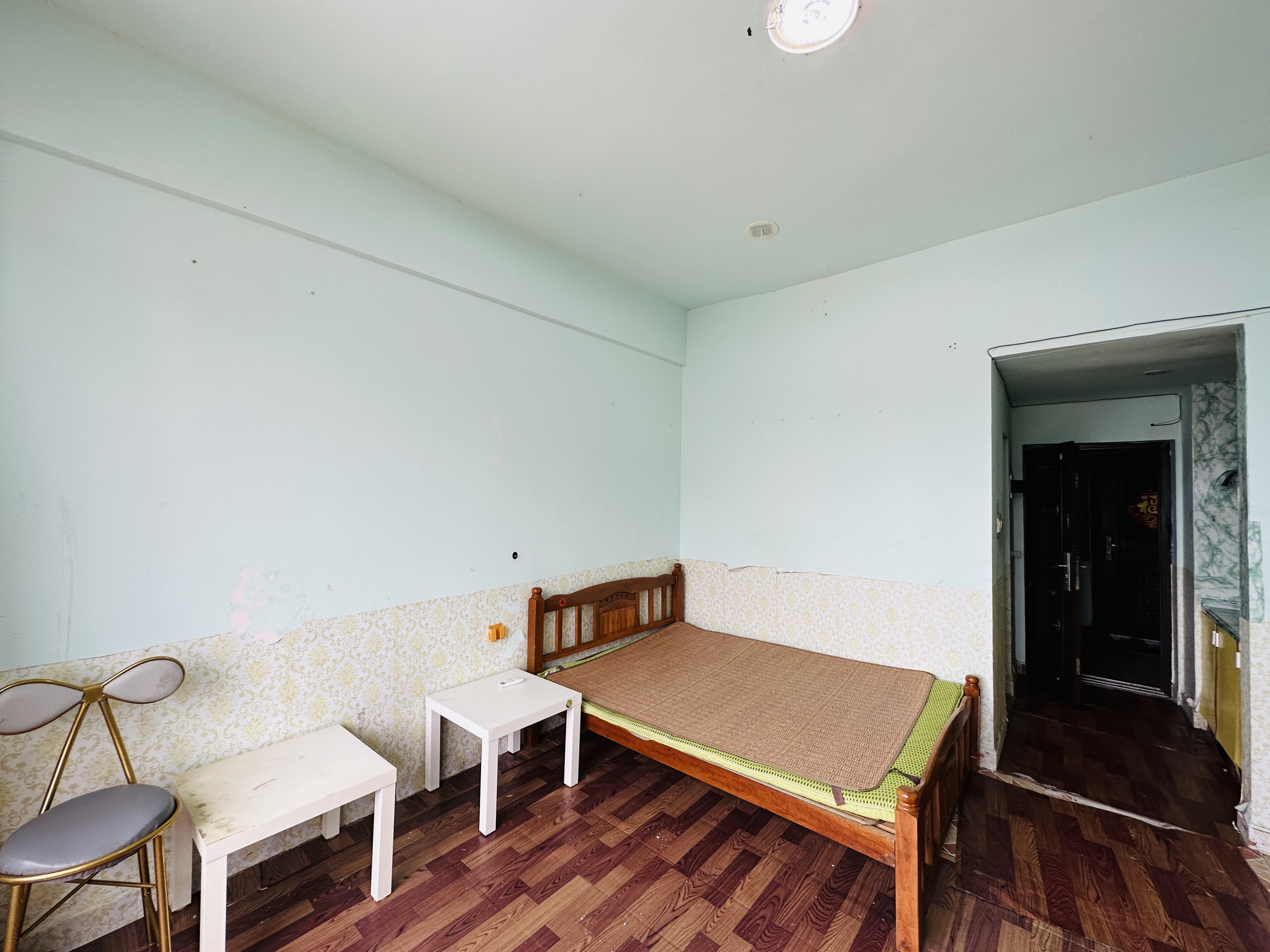 北岸青年公寓 1室0厅1卫 48.80万 北岸青年公寓 1室0厅1卫 48.80万卧室