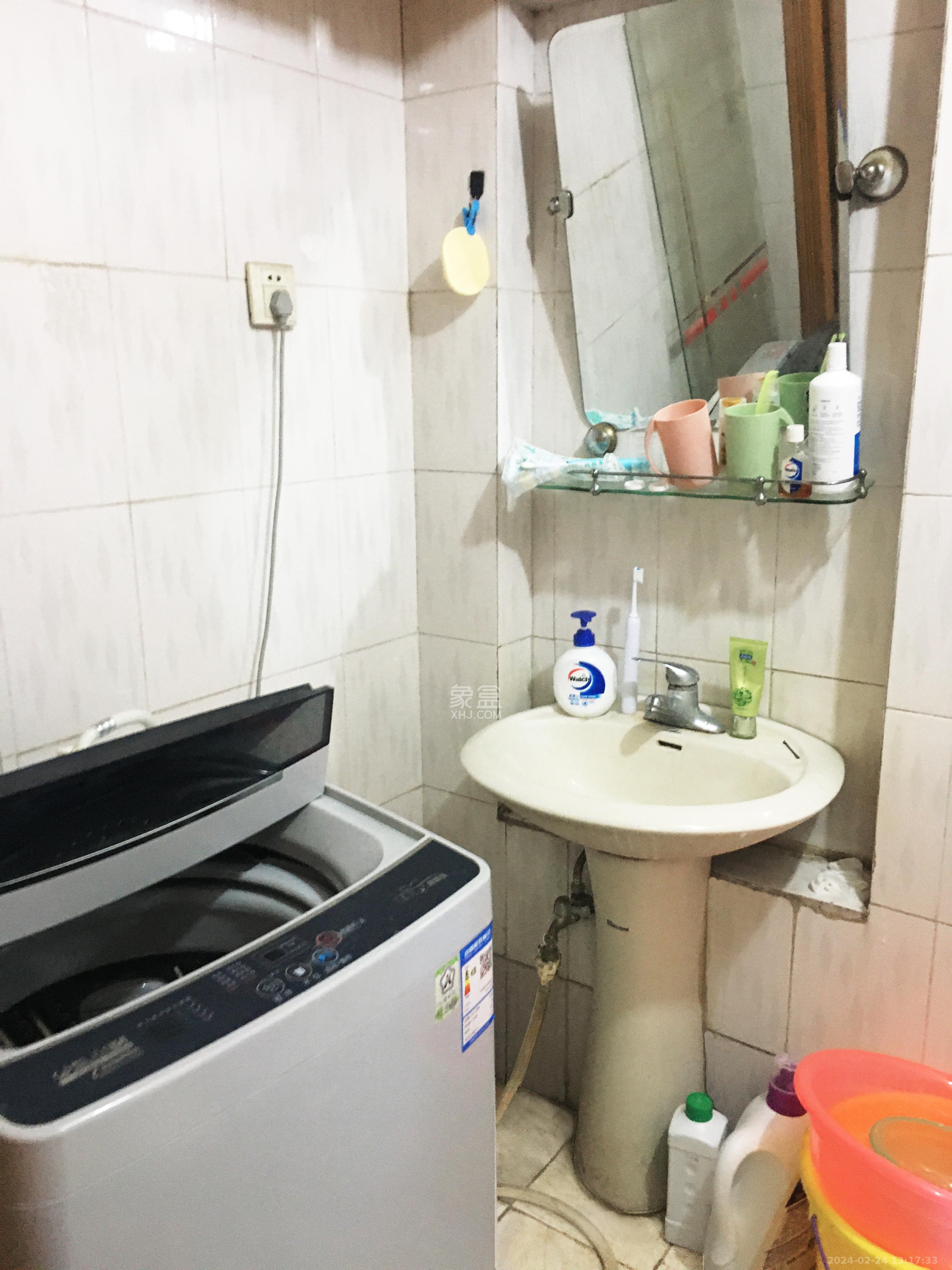 侯家塘有色研究院  2室1厅1卫   2400.00元/月室内图