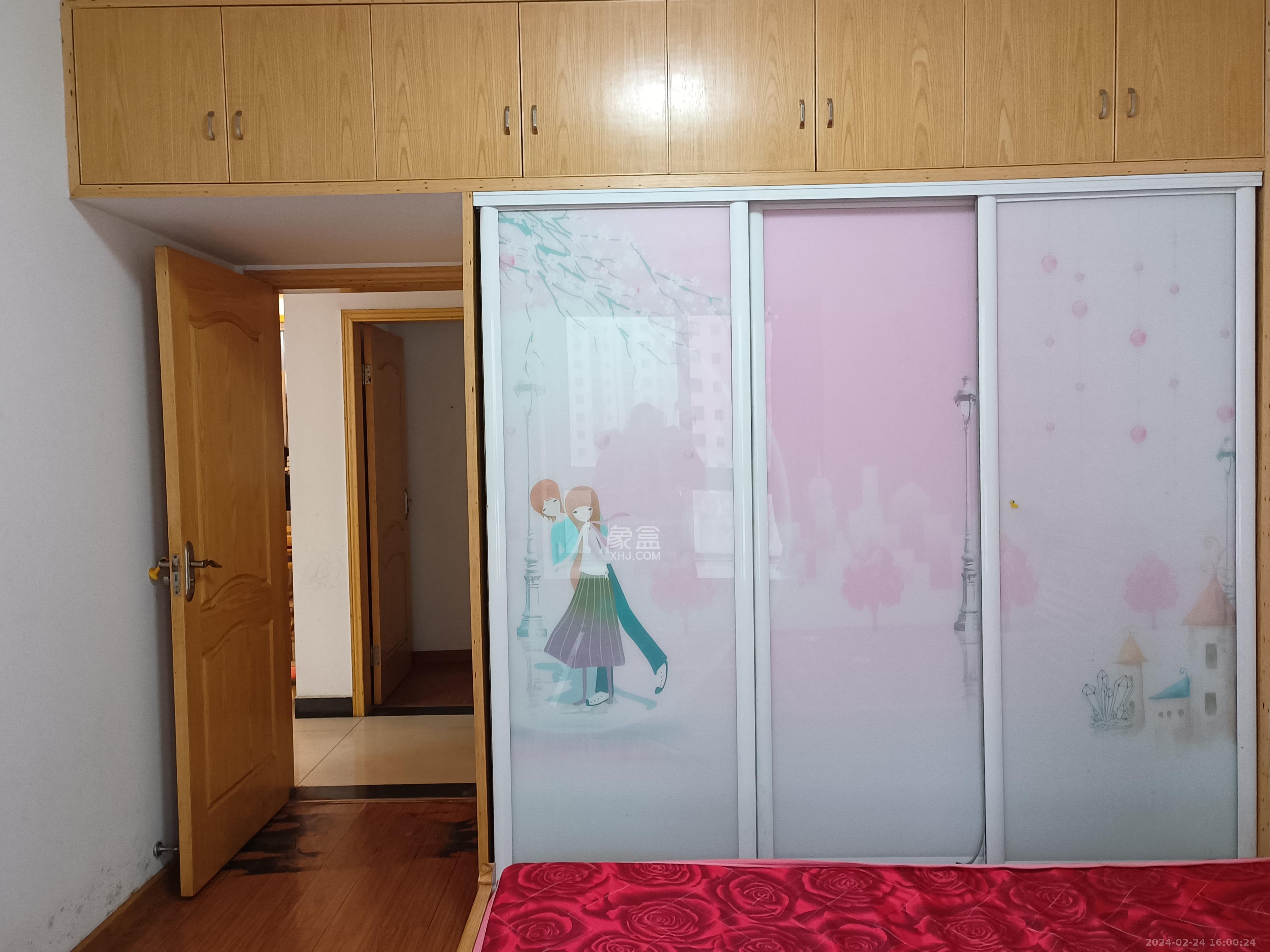 时代星城  2室2厅1卫   1400.00元/月室内图