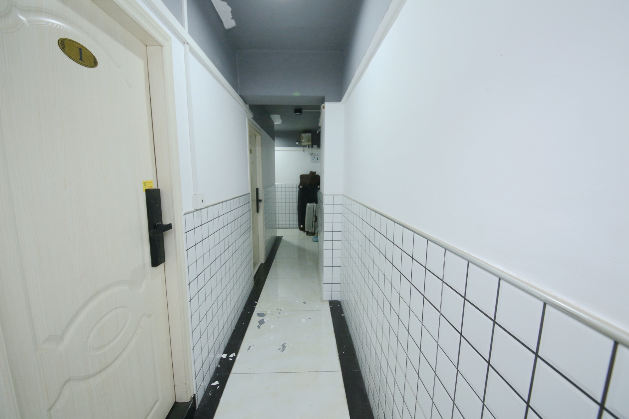 晓园大厦  3室1厅1卫   86.00万其他