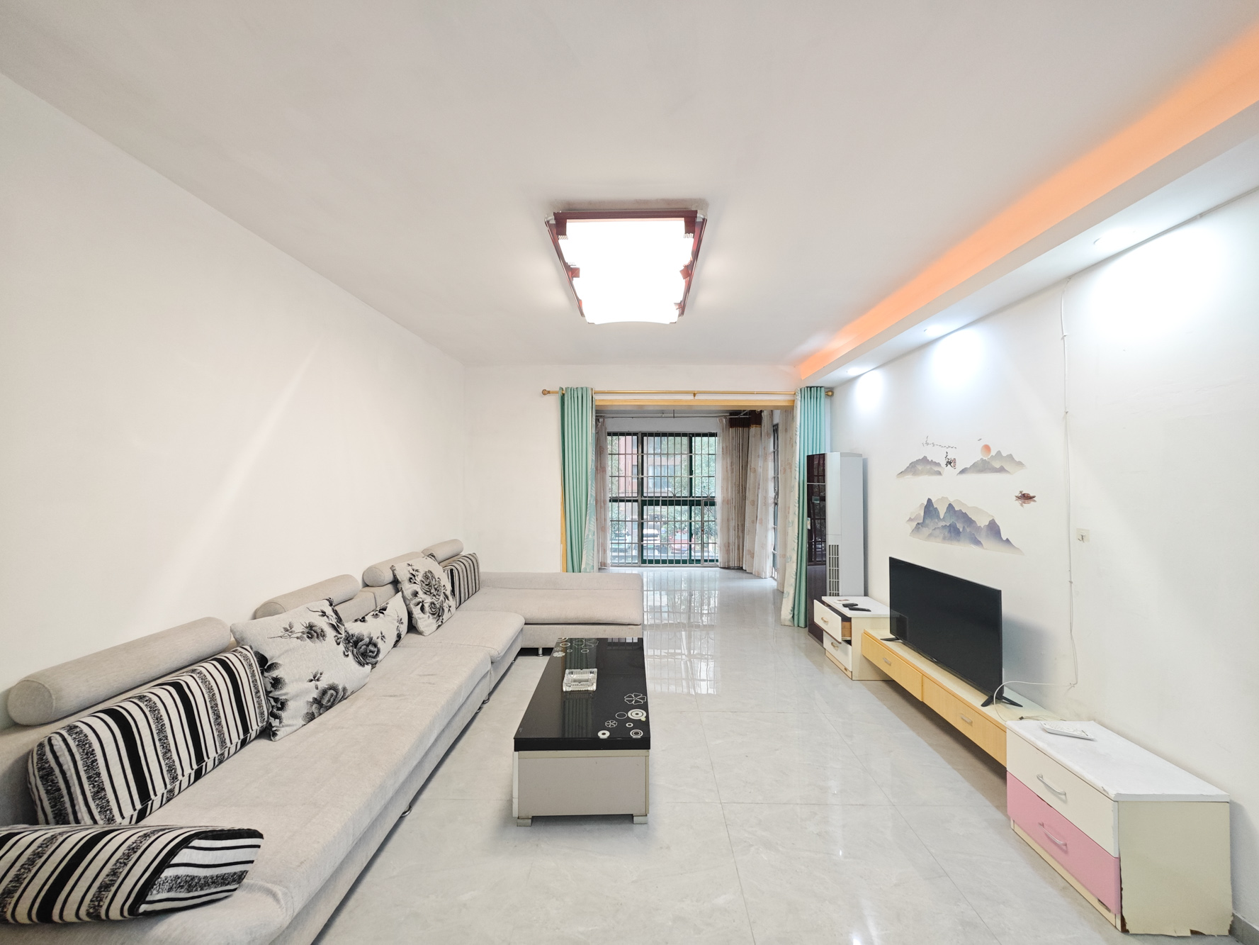 华盛世纪新城  2室2厅1卫    68.0万 华盛世纪新城  2室2厅1卫    68.0万