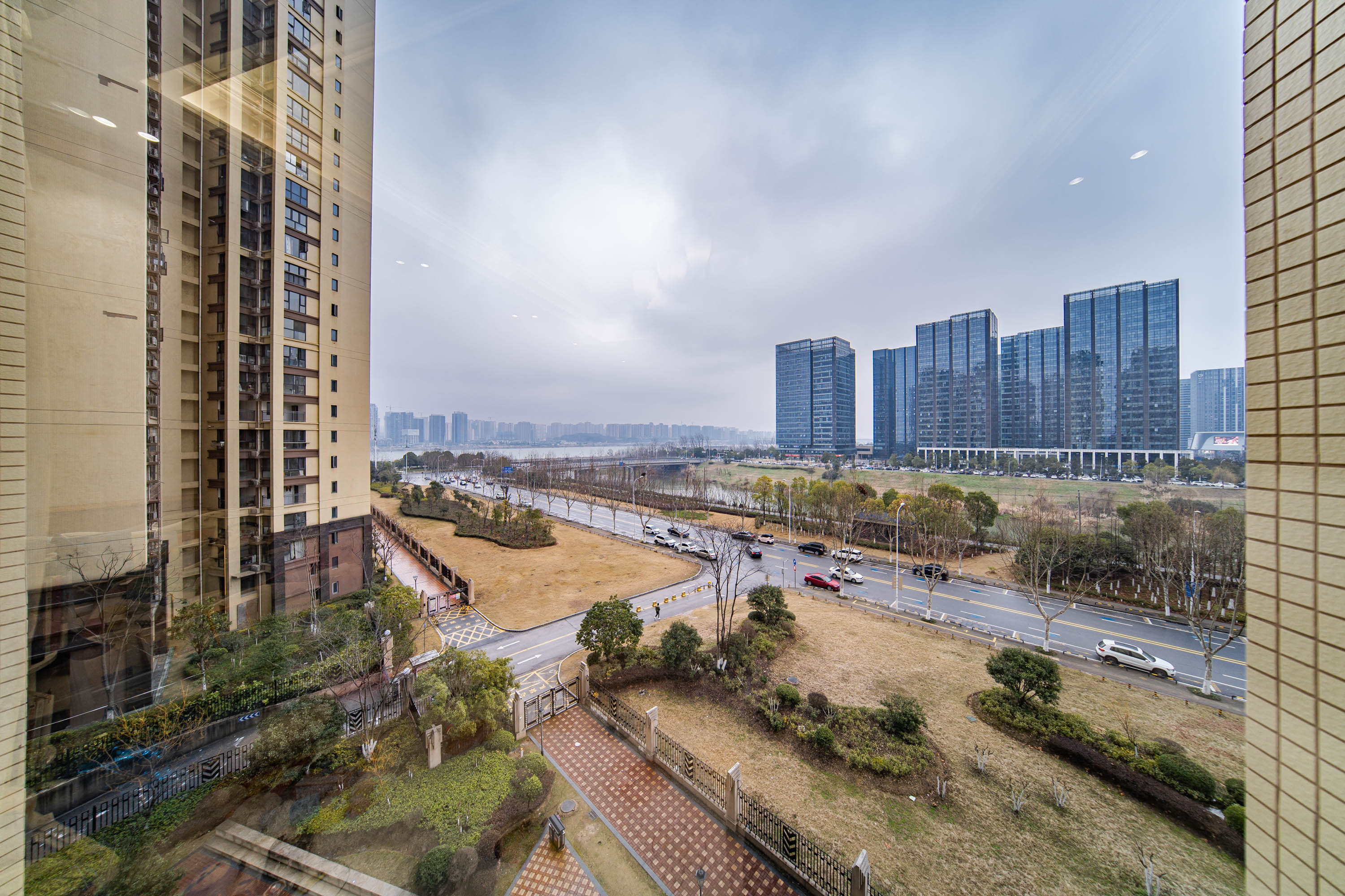 兰亭湾畔  4室2厅1卫    245.0万 兰亭湾畔  4室2厅1卫    245.0万其他