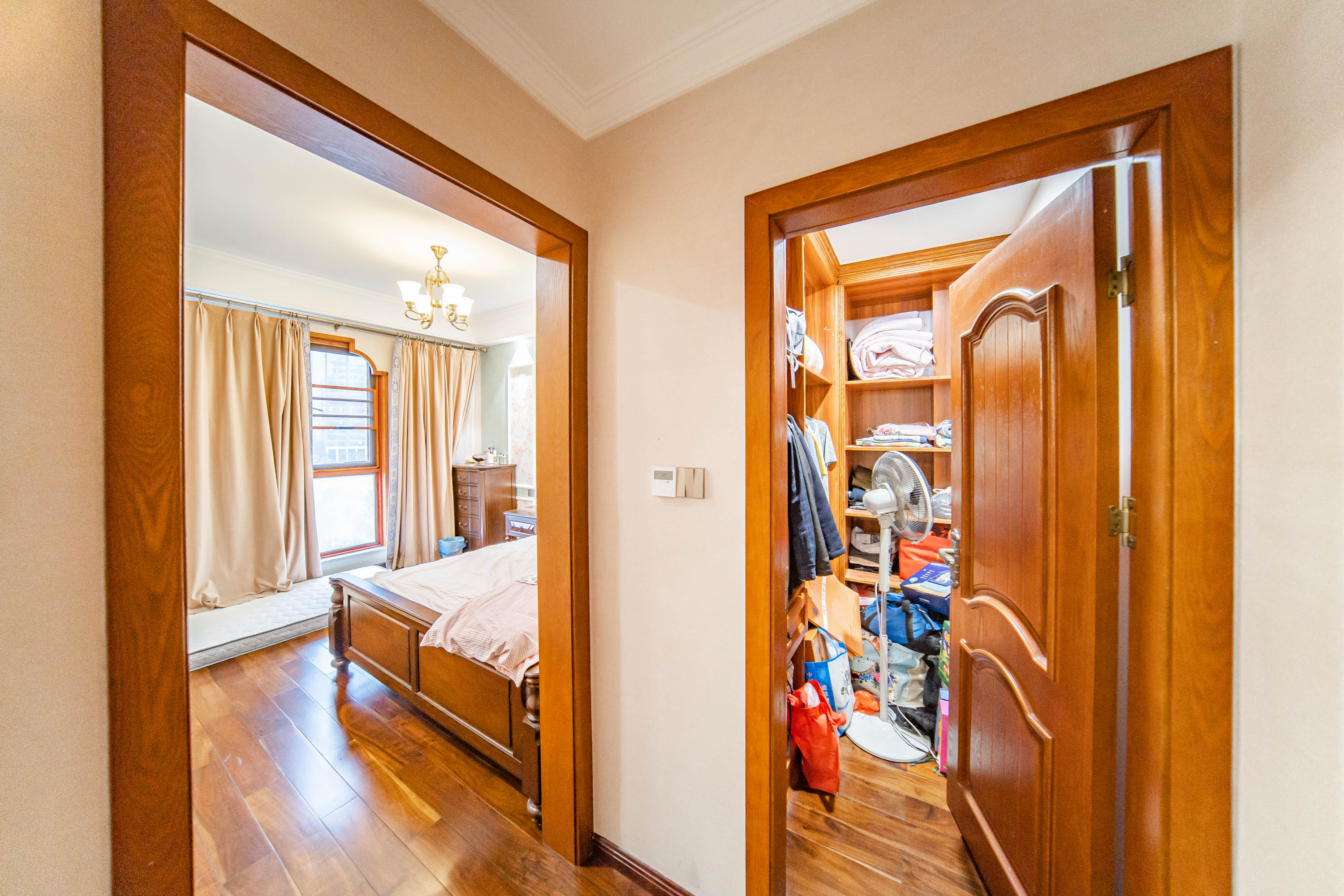 兰亭湾畔  4室2厅1卫    245.0万 兰亭湾畔  4室2厅1卫    245.0万其他