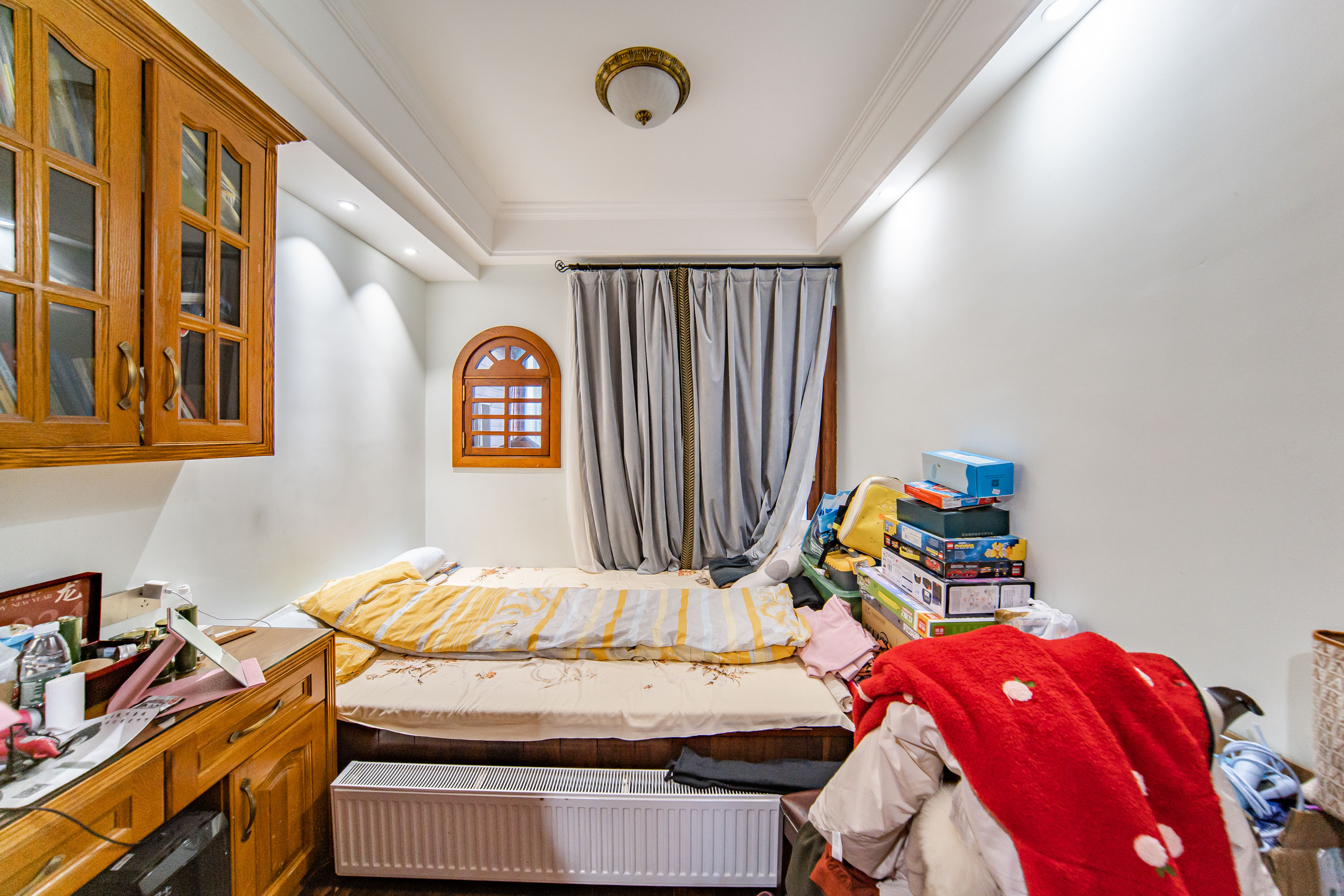 兰亭湾畔  4室2厅1卫    245.0万 兰亭湾畔  4室2厅1卫    245.0万卧室