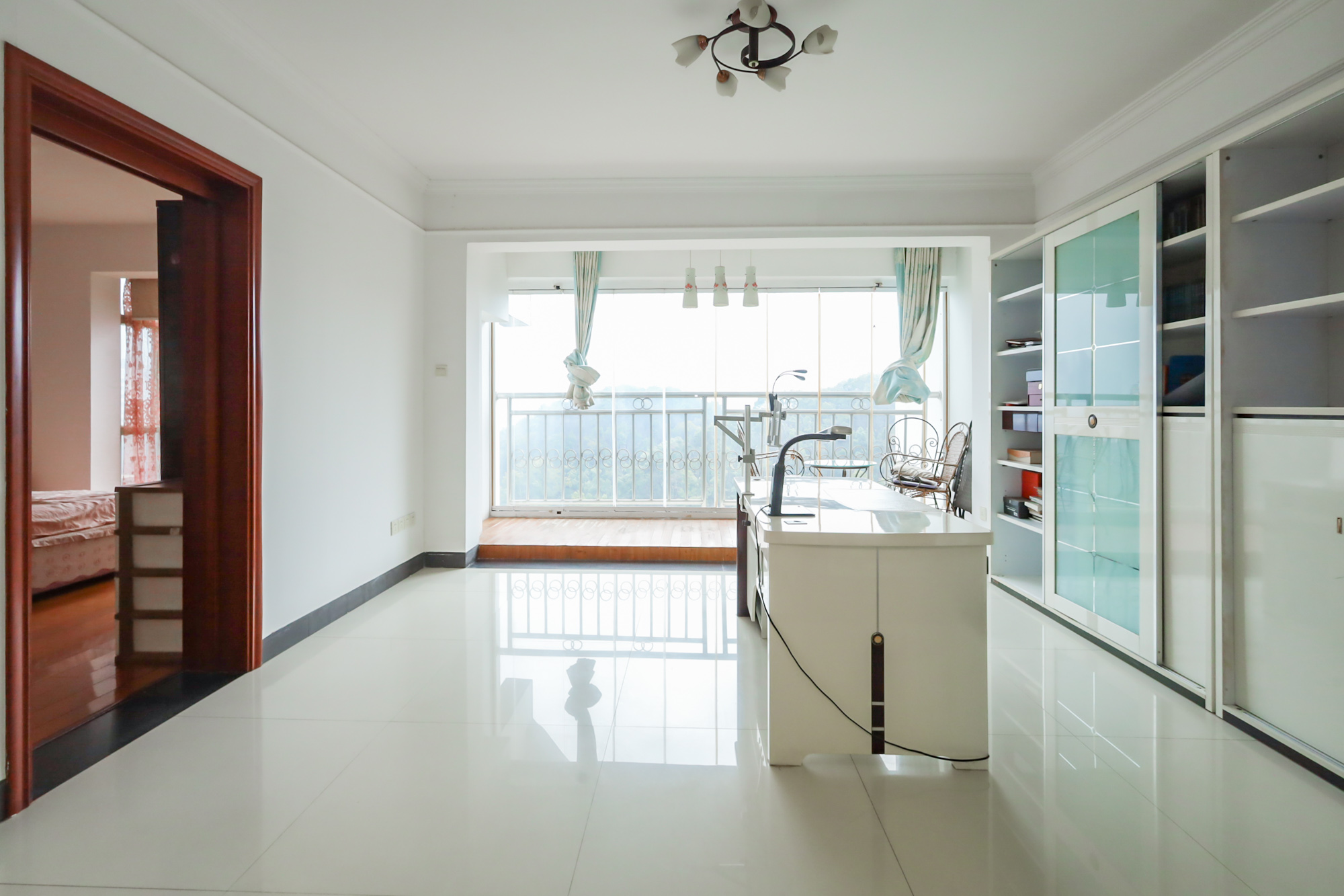 枫树园 4室2厅2卫 182.0万 枫树园 4室2厅2卫 182.0万其他