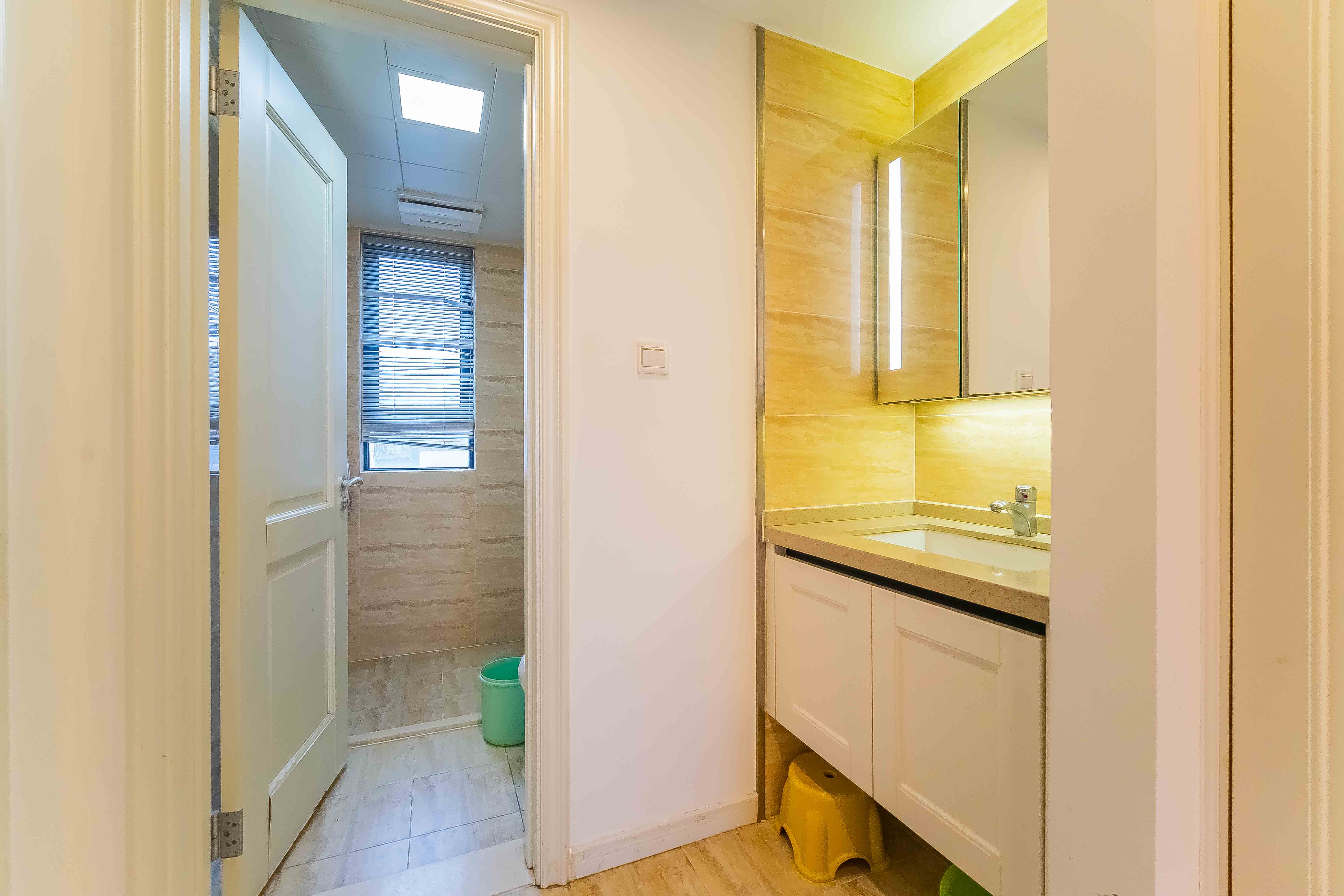 万科魅力之城观澜里  3室2厅2卫   110.00万 万科魅力之城观澜里  3室2厅2卫   110.00万卫生间