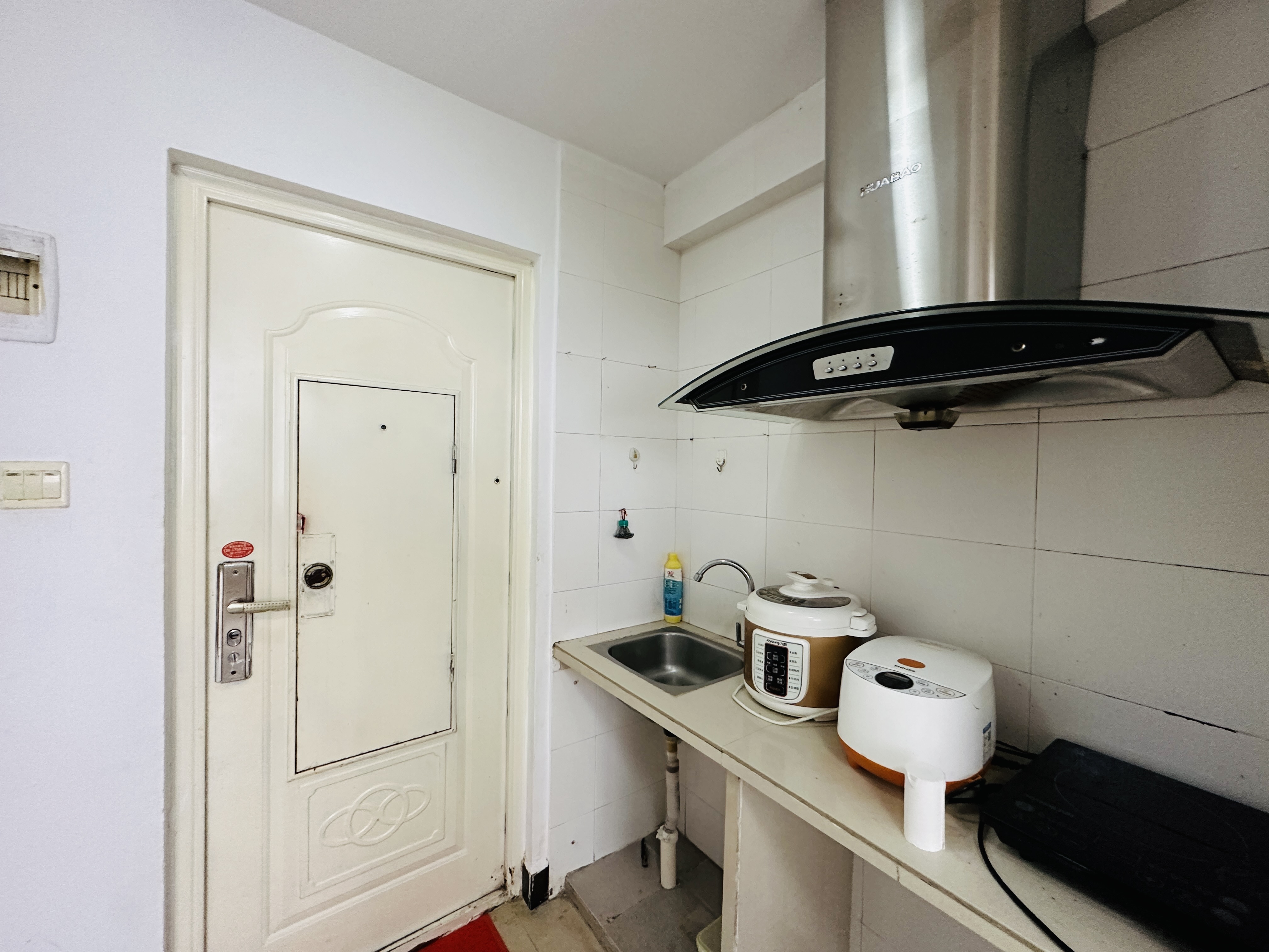 北岸青年公寓 1室1厅1卫 37.00万 北岸青年公寓 1室1厅1卫 37.00万厨房